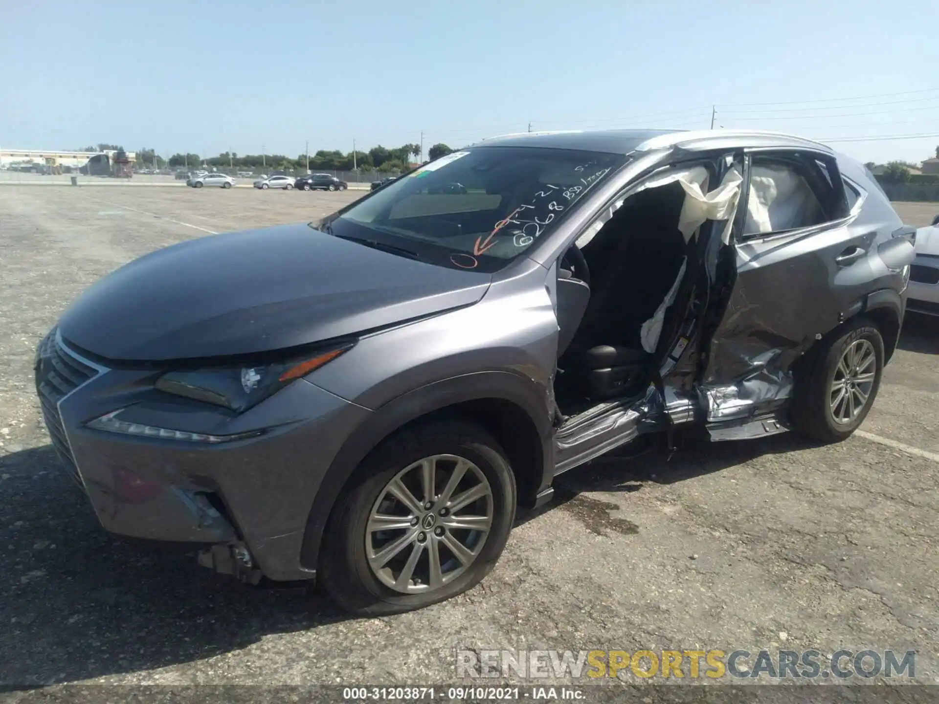 2 Фотография поврежденного автомобиля JTJYARBZXK2145826 LEXUS NX 2019