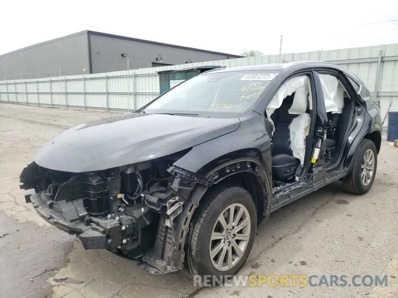 2 Фотография поврежденного автомобиля JTJAARBZ1L5016200 LEXUS NX 2020