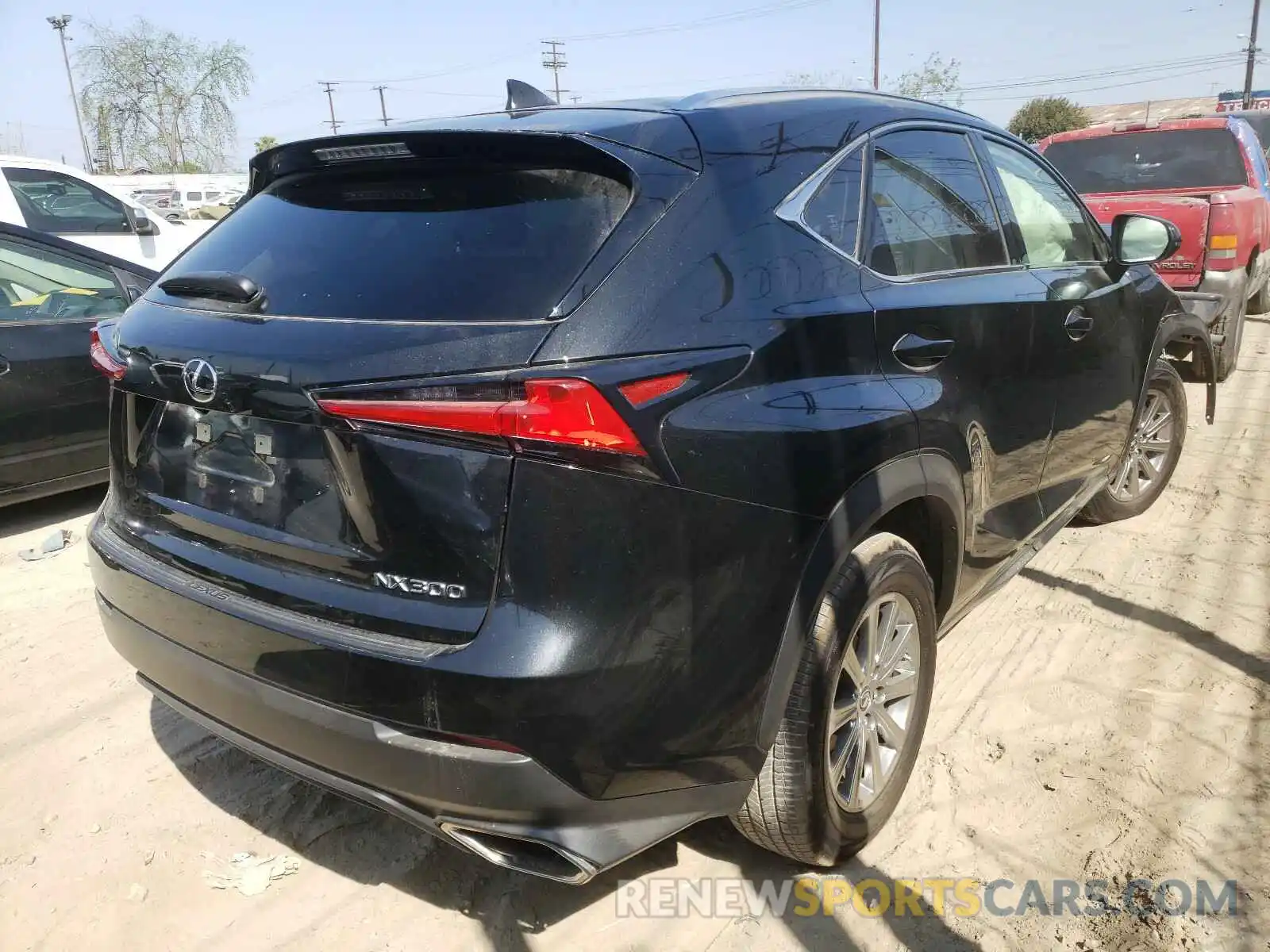 4 Фотография поврежденного автомобиля JTJAARBZ2L5008607 LEXUS NX 2020