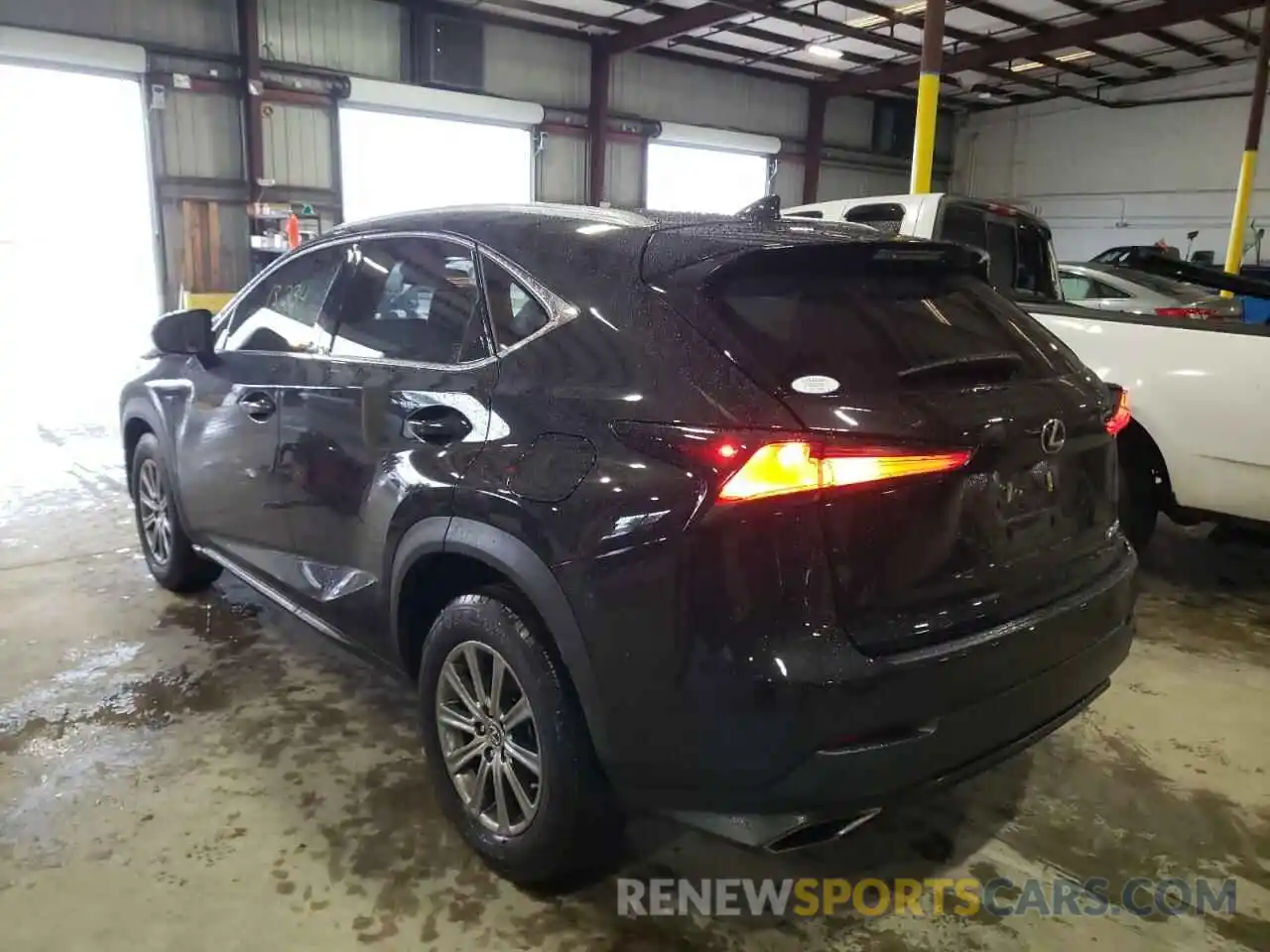 3 Фотография поврежденного автомобиля JTJAARBZ7L2165101 LEXUS NX 2020