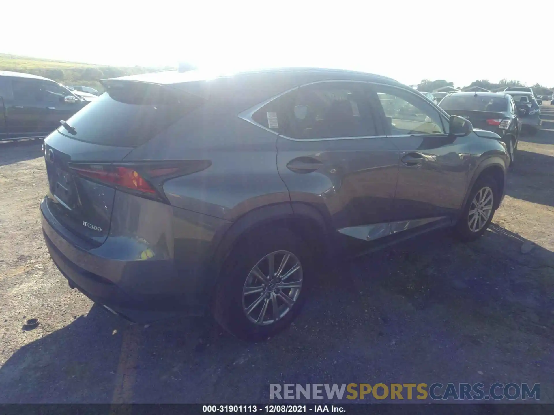 4 Фотография поврежденного автомобиля JTJAARBZ9L2177119 LEXUS NX 2020