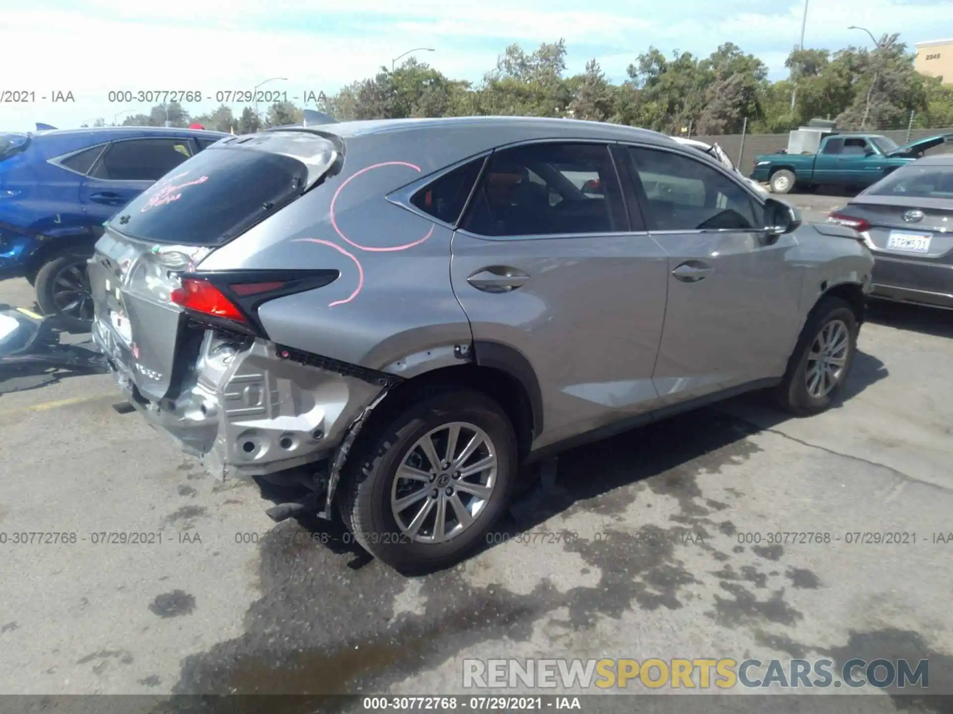 4 Фотография поврежденного автомобиля JTJAARBZ9L5006675 LEXUS NX 2020