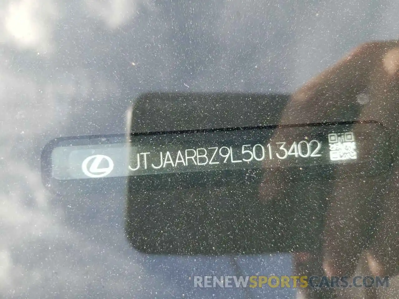 10 Фотография поврежденного автомобиля JTJAARBZ9L5013402 LEXUS NX 2020