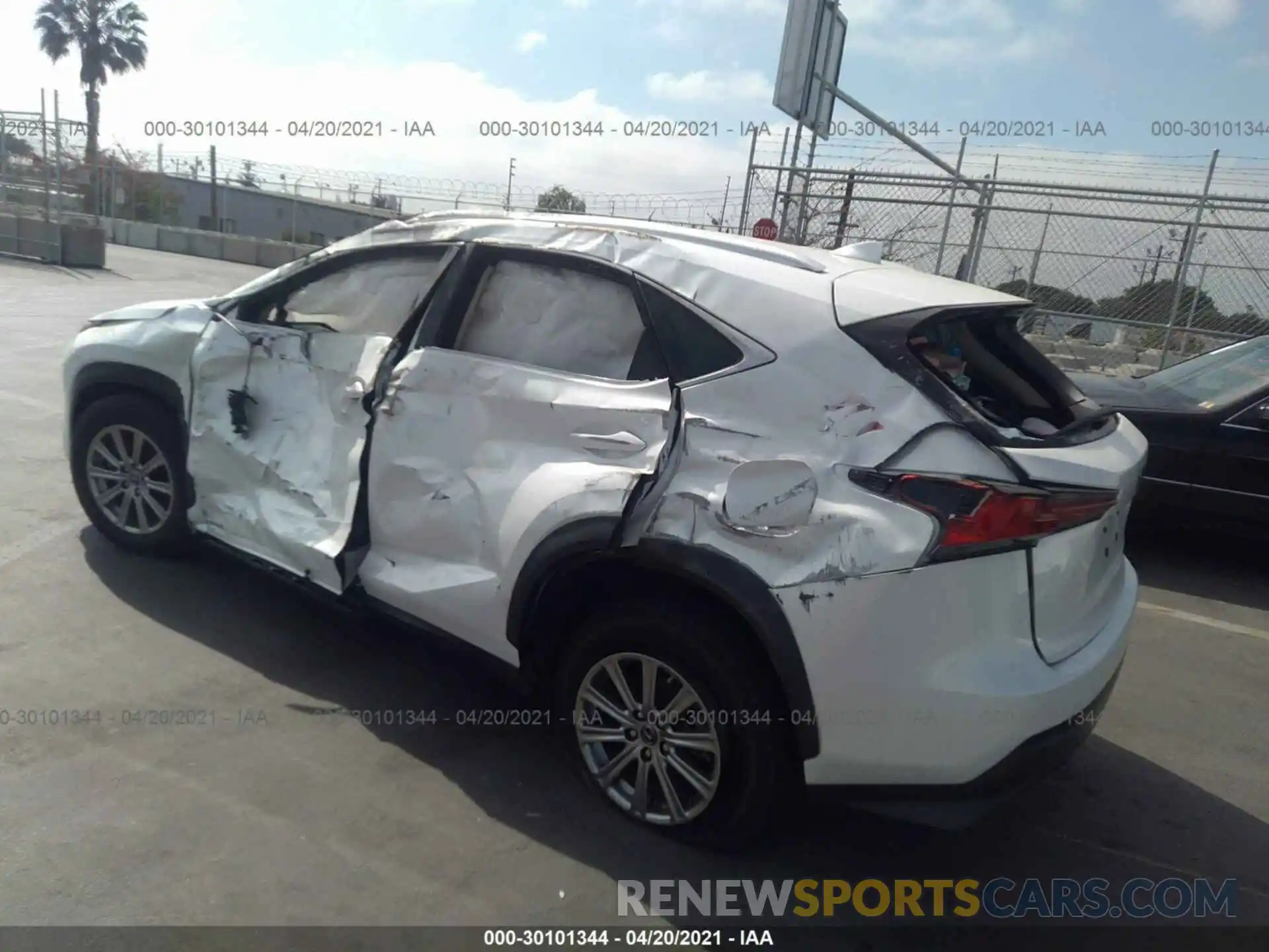 3 Фотография поврежденного автомобиля JTJAARBZXL5000951 LEXUS NX 2020