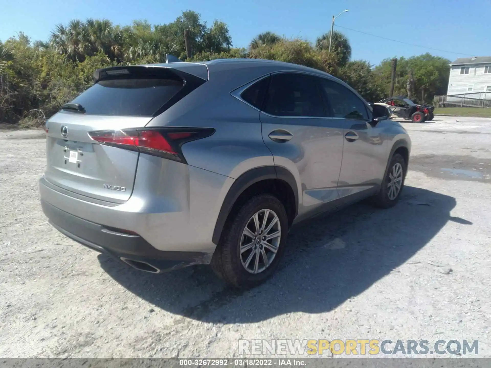 4 Фотография поврежденного автомобиля JTJAARBZXL5008564 LEXUS NX 2020