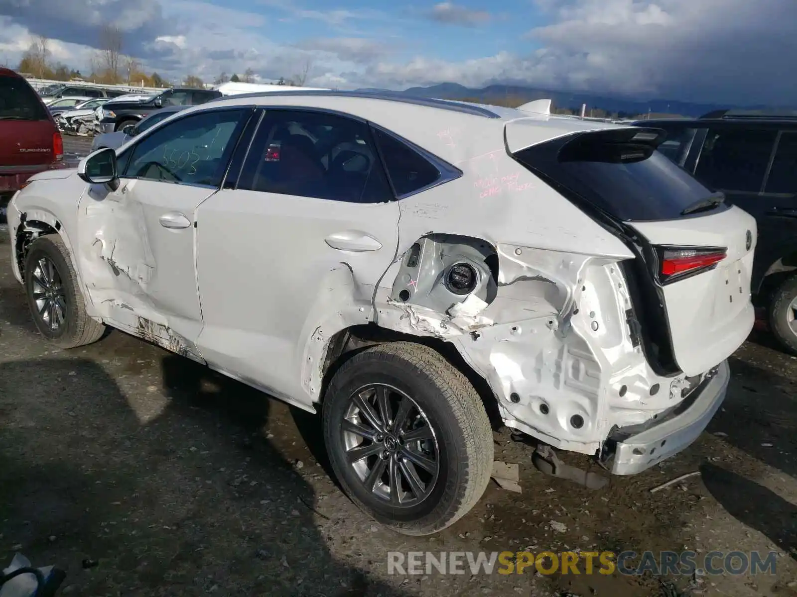 9 Фотография поврежденного автомобиля JTJAARDZ4L5016611 LEXUS NX 2020