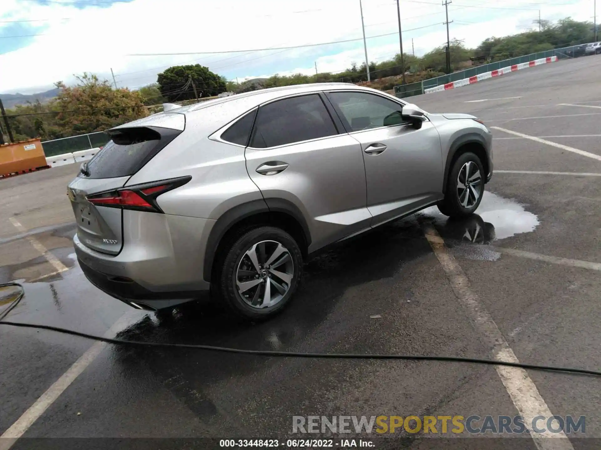 4 Фотография поврежденного автомобиля JTJDARBZ1L2163082 LEXUS NX 2020