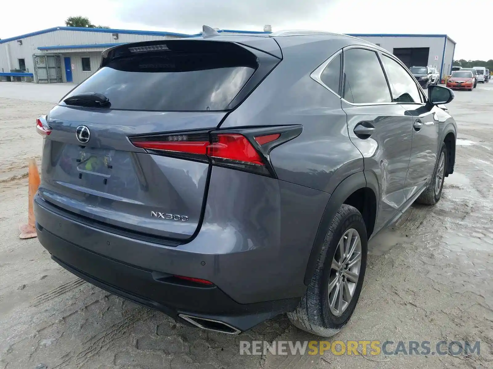 4 Фотография поврежденного автомобиля JTJDARBZ4L2165666 LEXUS NX 2020