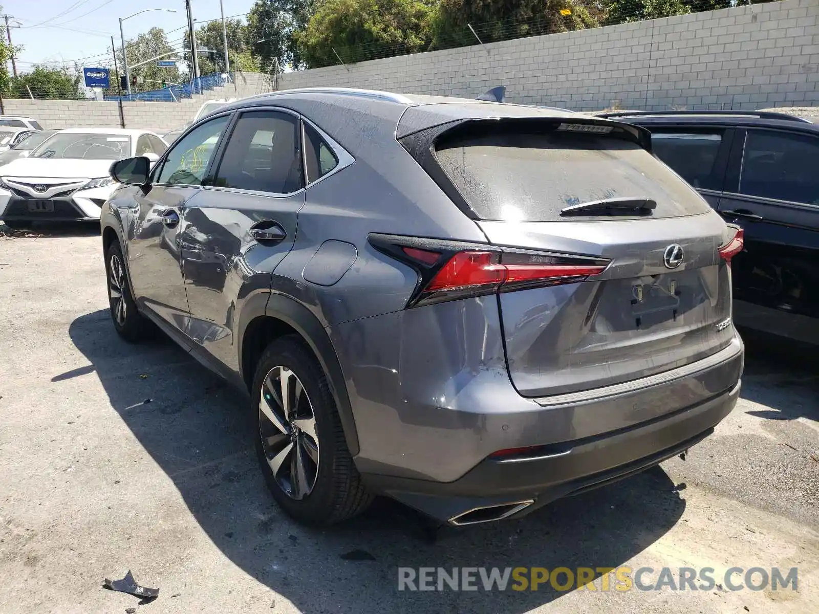 3 Фотография поврежденного автомобиля JTJDARBZ4L2167529 LEXUS NX 2020