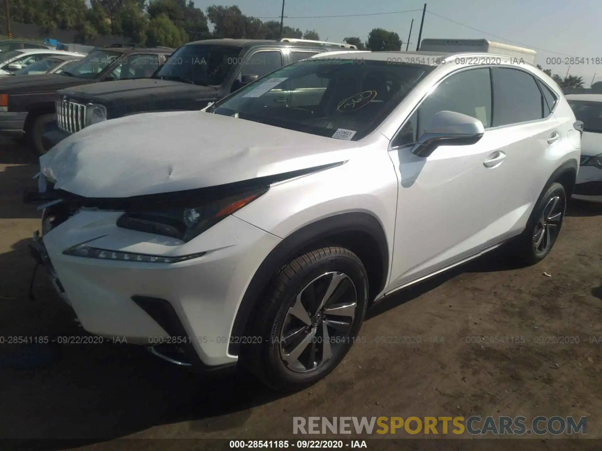 2 Фотография поврежденного автомобиля JTJDARBZ5L5006802 LEXUS NX 2020