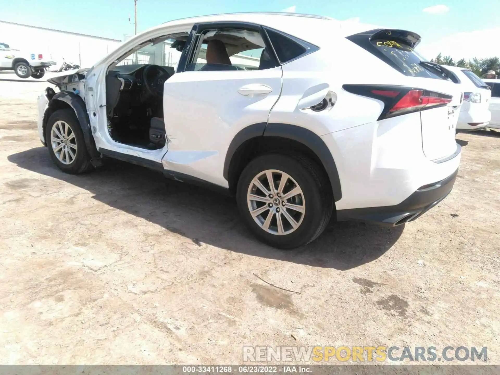 3 Фотография поврежденного автомобиля JTJDARBZ7L5012150 LEXUS NX 2020