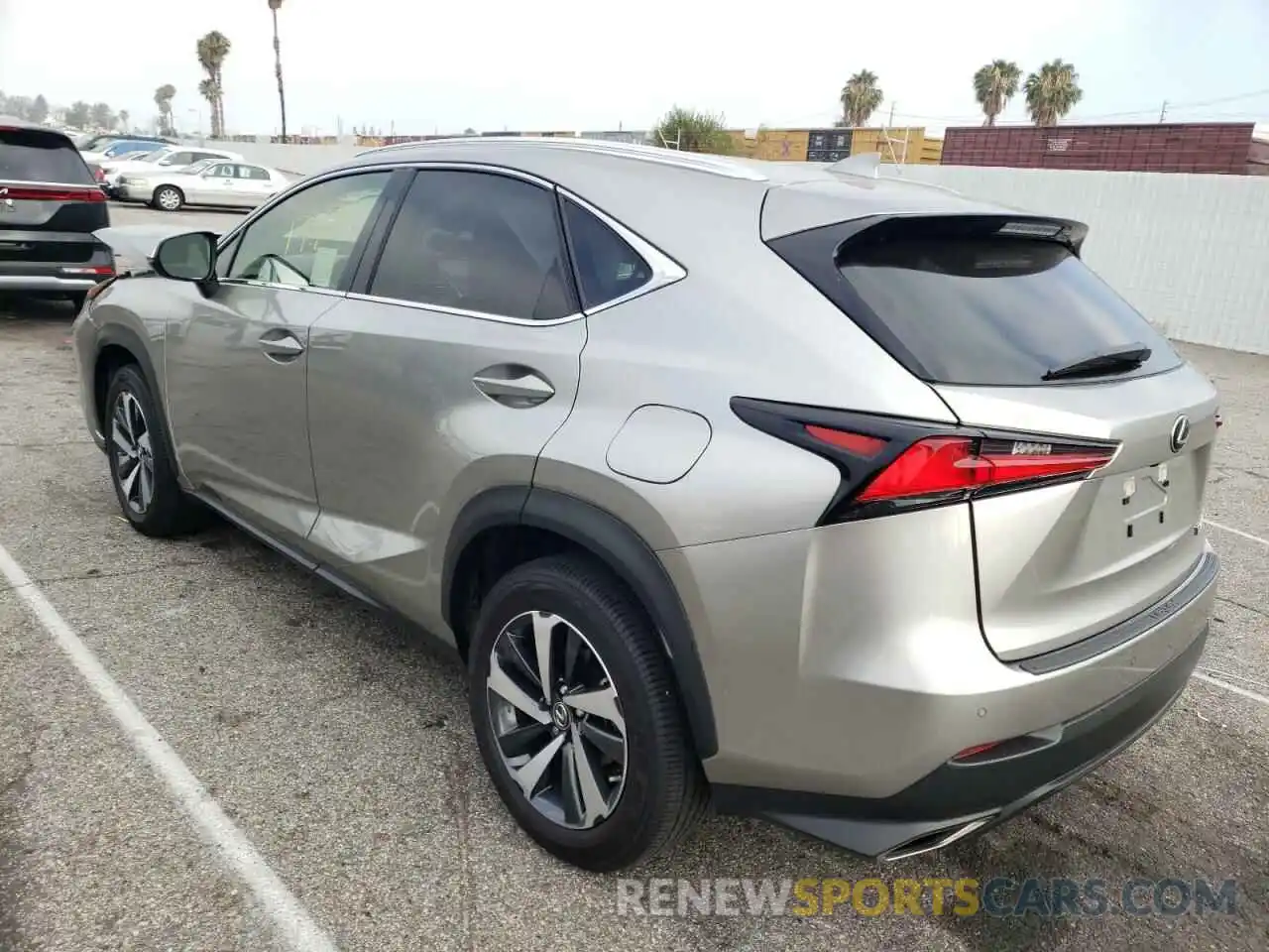 3 Фотография поврежденного автомобиля JTJDARBZ8L5012156 LEXUS NX 2020