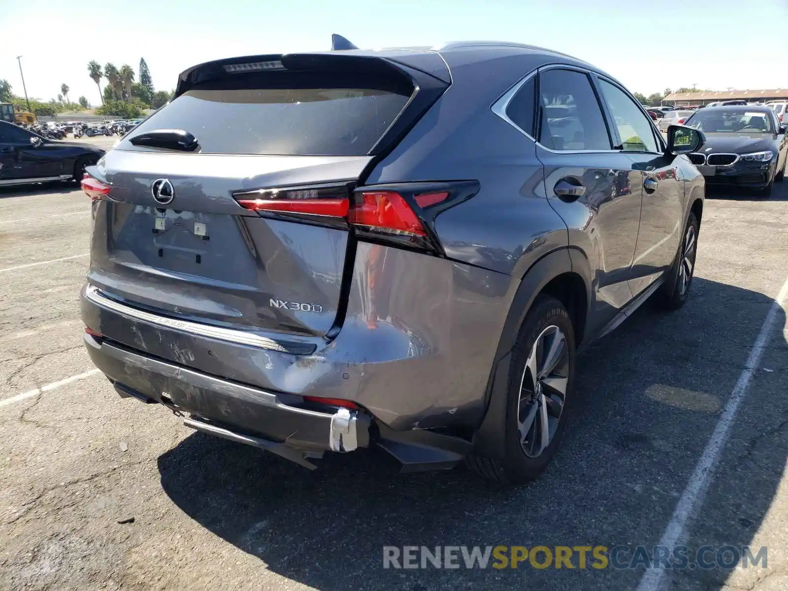 4 Фотография поврежденного автомобиля JTJDARBZ8L5013016 LEXUS NX 2020