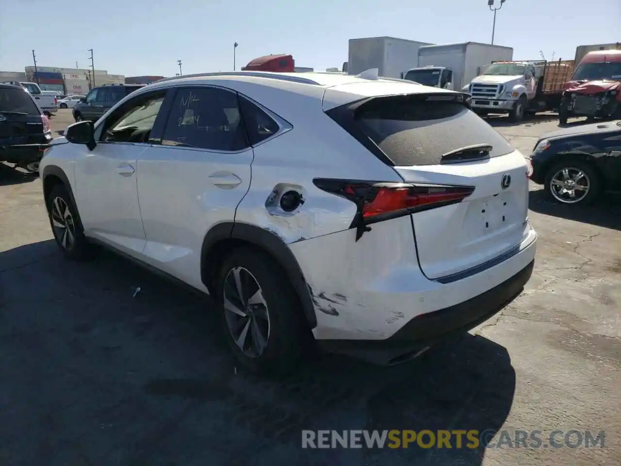 3 Фотография поврежденного автомобиля JTJDARBZXL5006035 LEXUS NX 2020