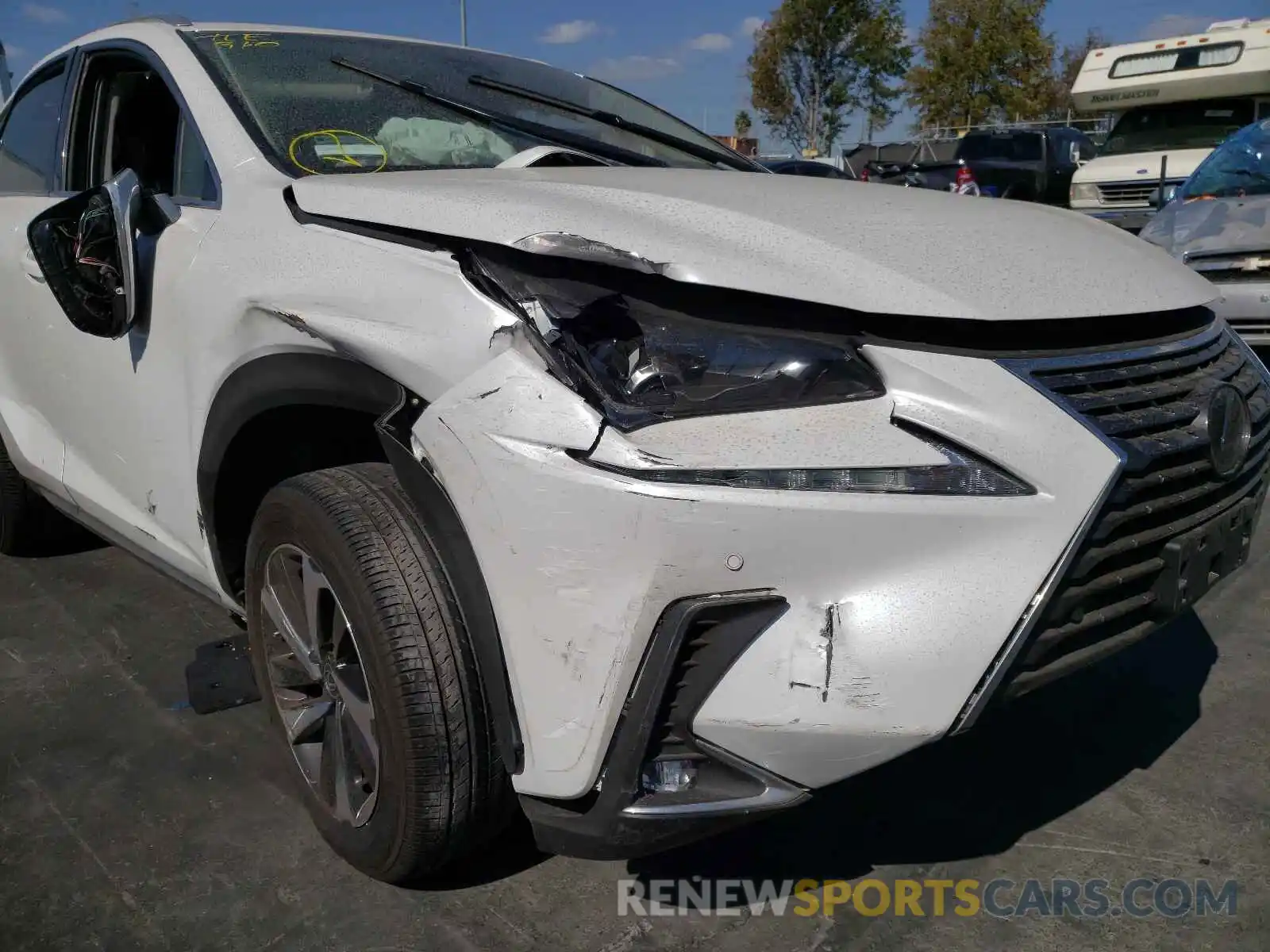 9 Фотография поврежденного автомобиля JTJDARBZXL5006035 LEXUS NX 2020