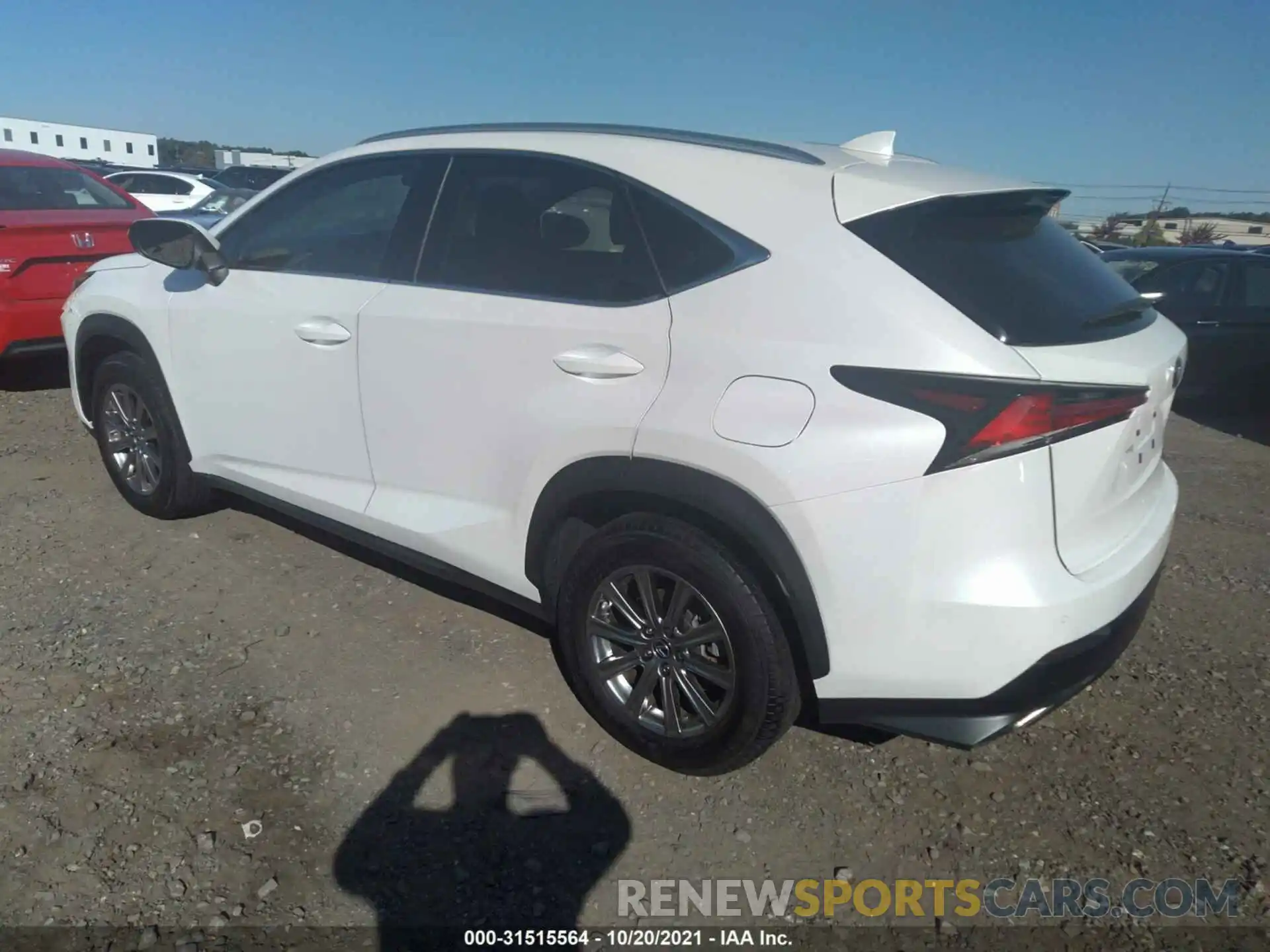 3 Фотография поврежденного автомобиля JTJDARDZ3L5001112 LEXUS NX 2020