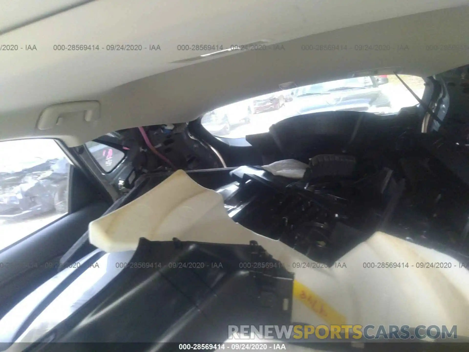 12 Фотография поврежденного автомобиля JTJDARDZ7L2220592 LEXUS NX 2020