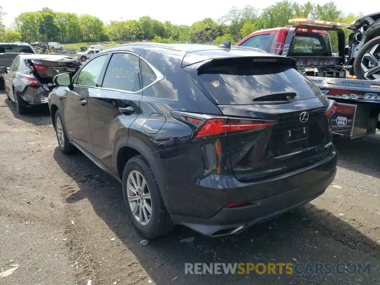 3 Фотография поврежденного автомобиля JTJDARDZ8L2235859 LEXUS NX 2020