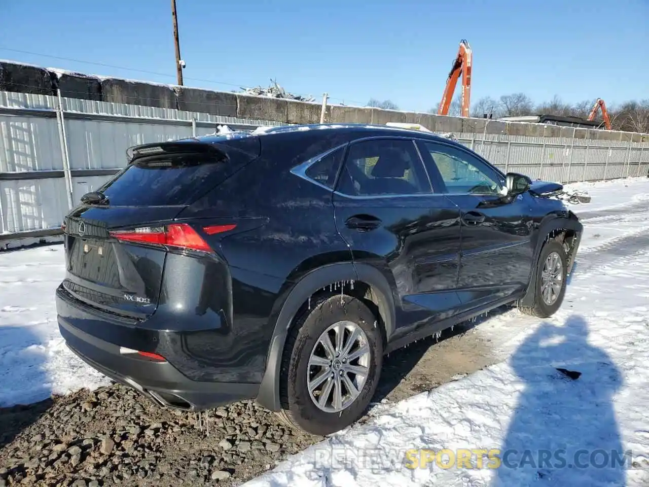 3 Фотография поврежденного автомобиля JTJDARDZ9L5003155 LEXUS NX 2020