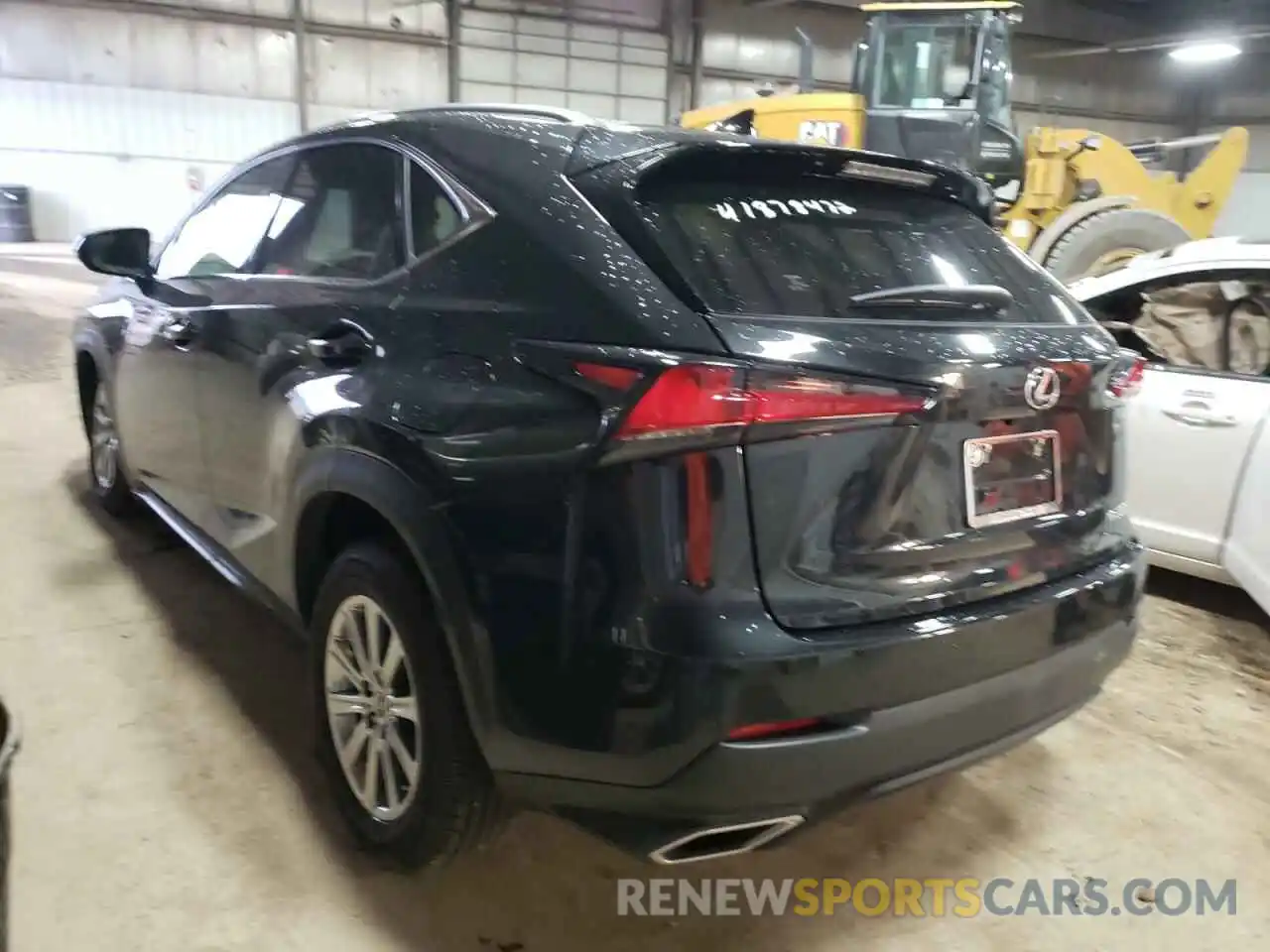 3 Фотография поврежденного автомобиля JTJDARDZXL2235913 LEXUS NX 2020