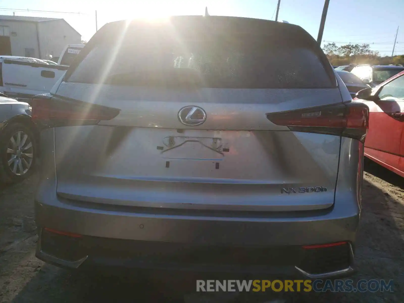 9 Фотография поврежденного автомобиля JTJDJRDZ2L2133859 LEXUS NX 2020