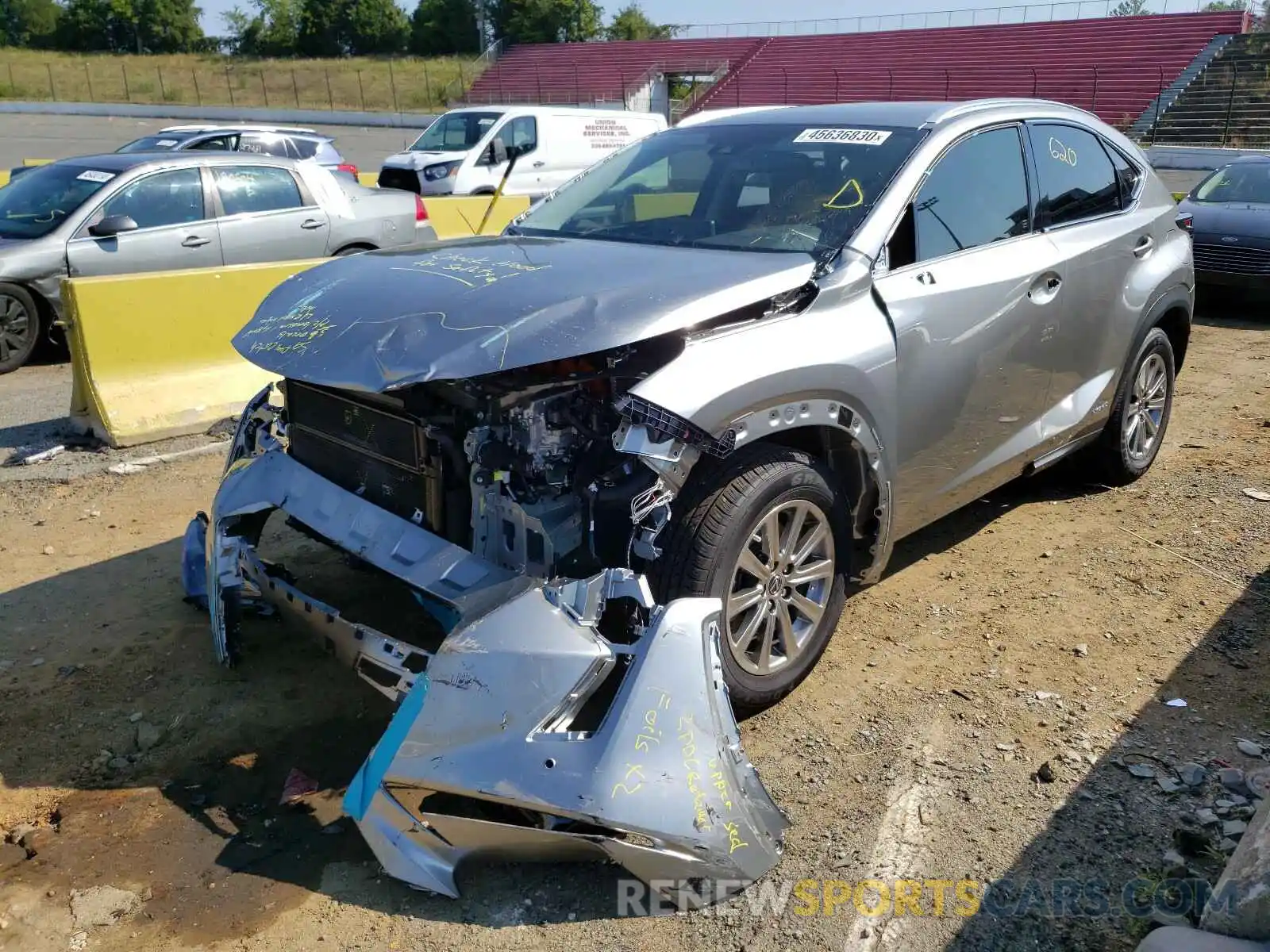 2 Фотография поврежденного автомобиля JTJDJRDZ5L2144239 LEXUS NX 2020