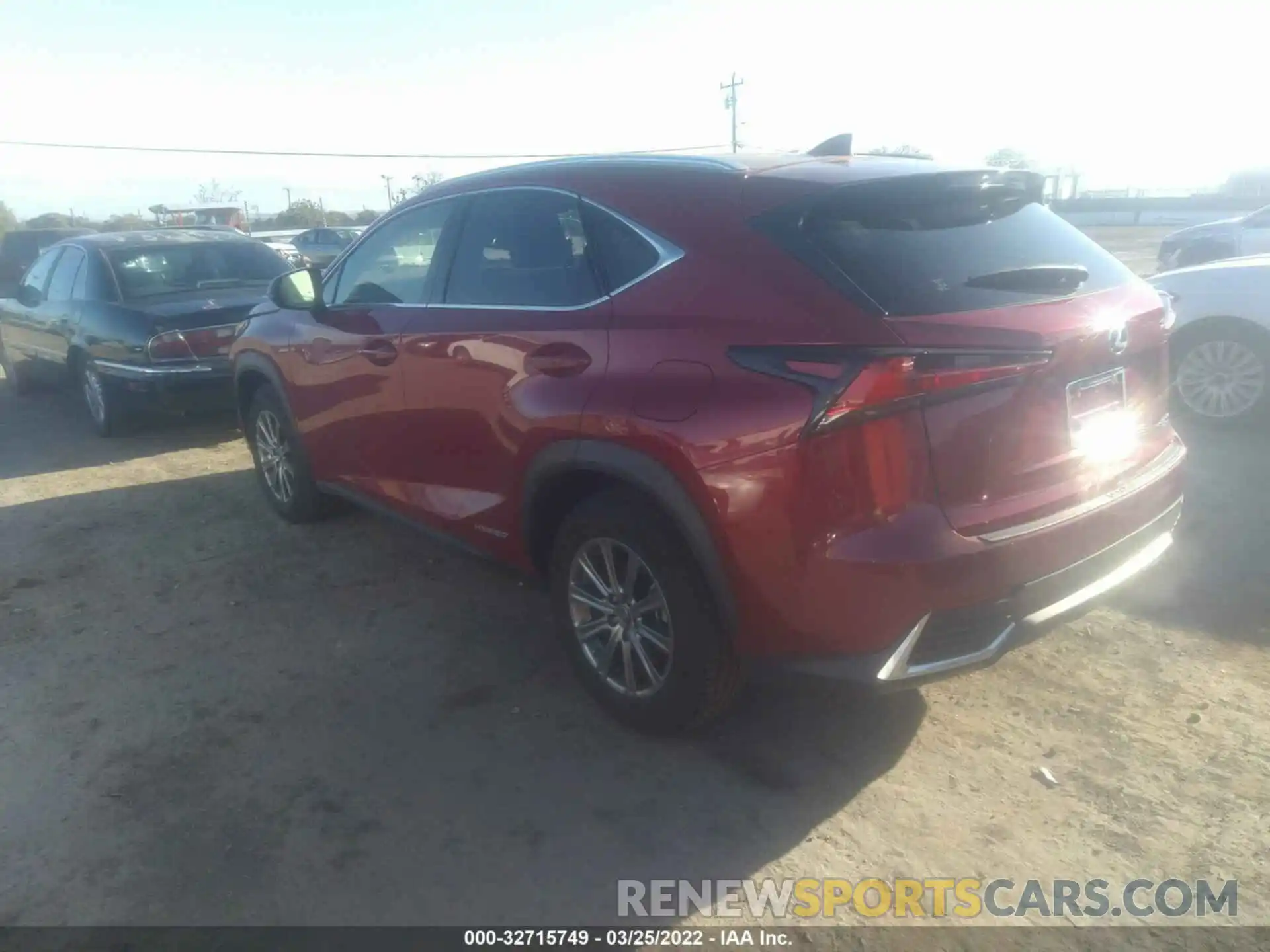 3 Фотография поврежденного автомобиля JTJDJRDZ7L2126499 LEXUS NX 2020