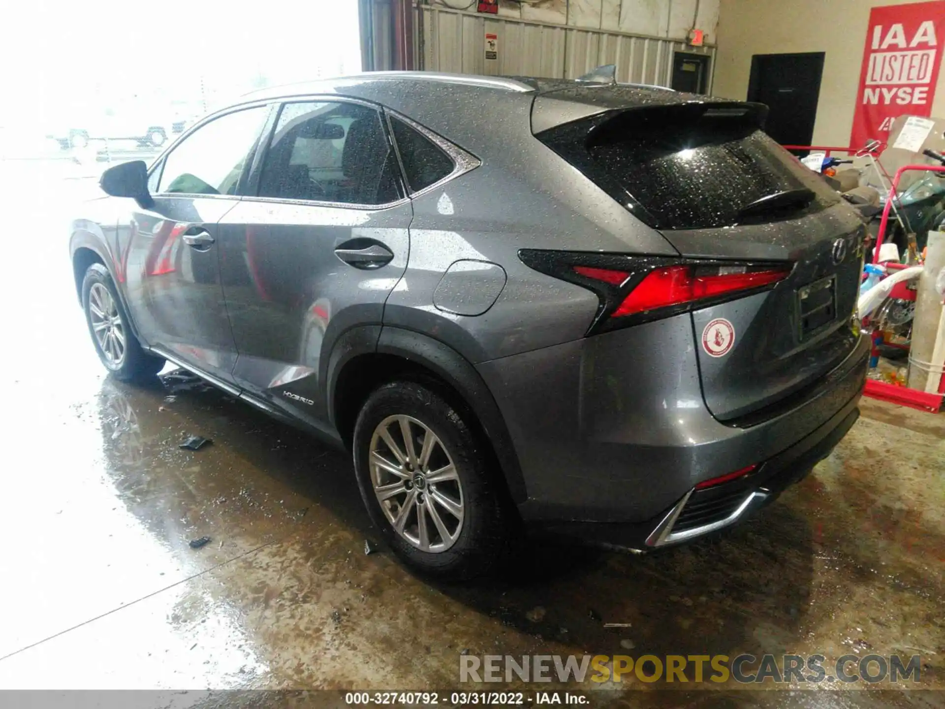 3 Фотография поврежденного автомобиля JTJDJRDZ8L5005236 LEXUS NX 2020