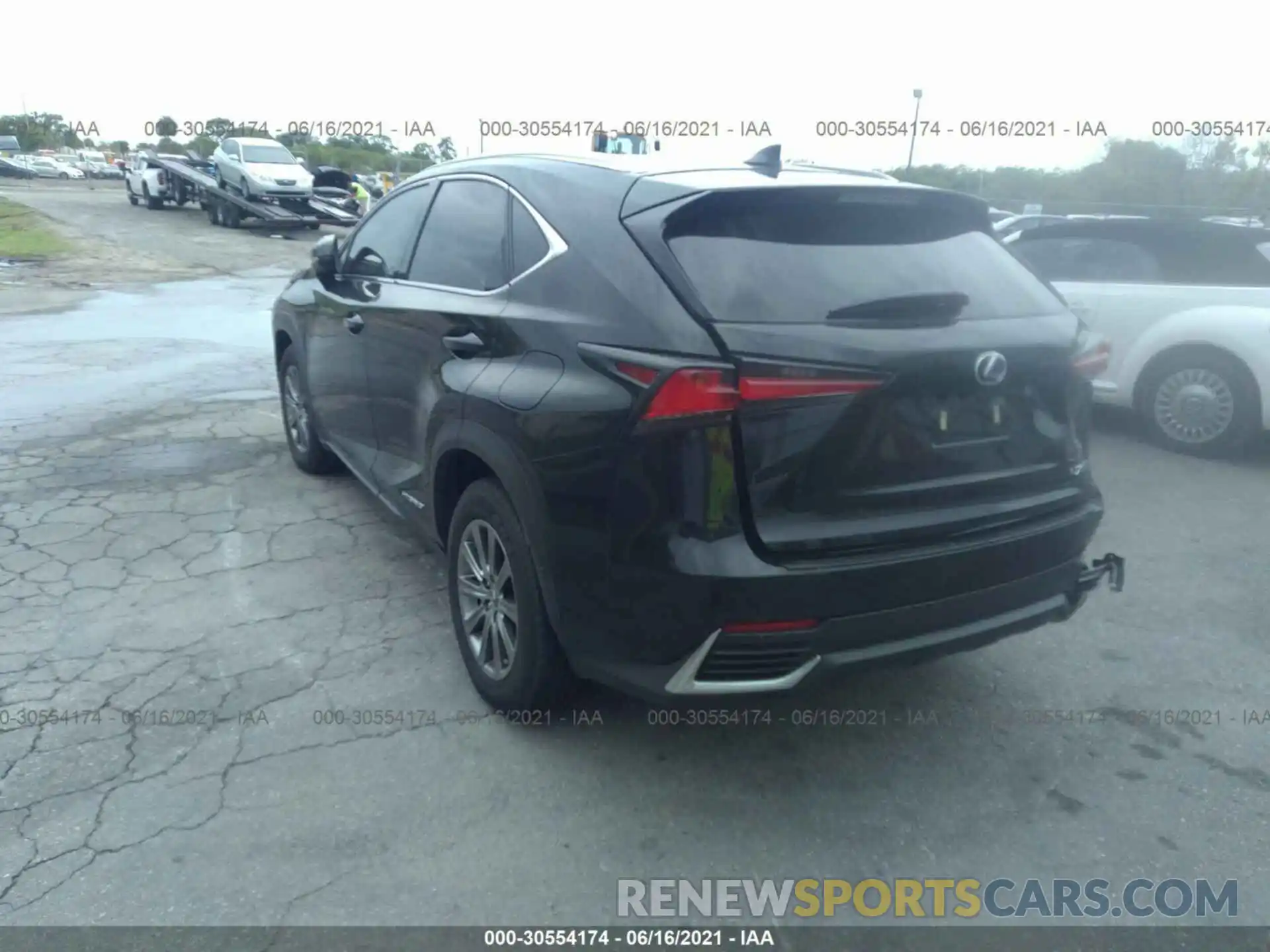 3 Фотография поврежденного автомобиля JTJDJRDZXL2132507 LEXUS NX 2020