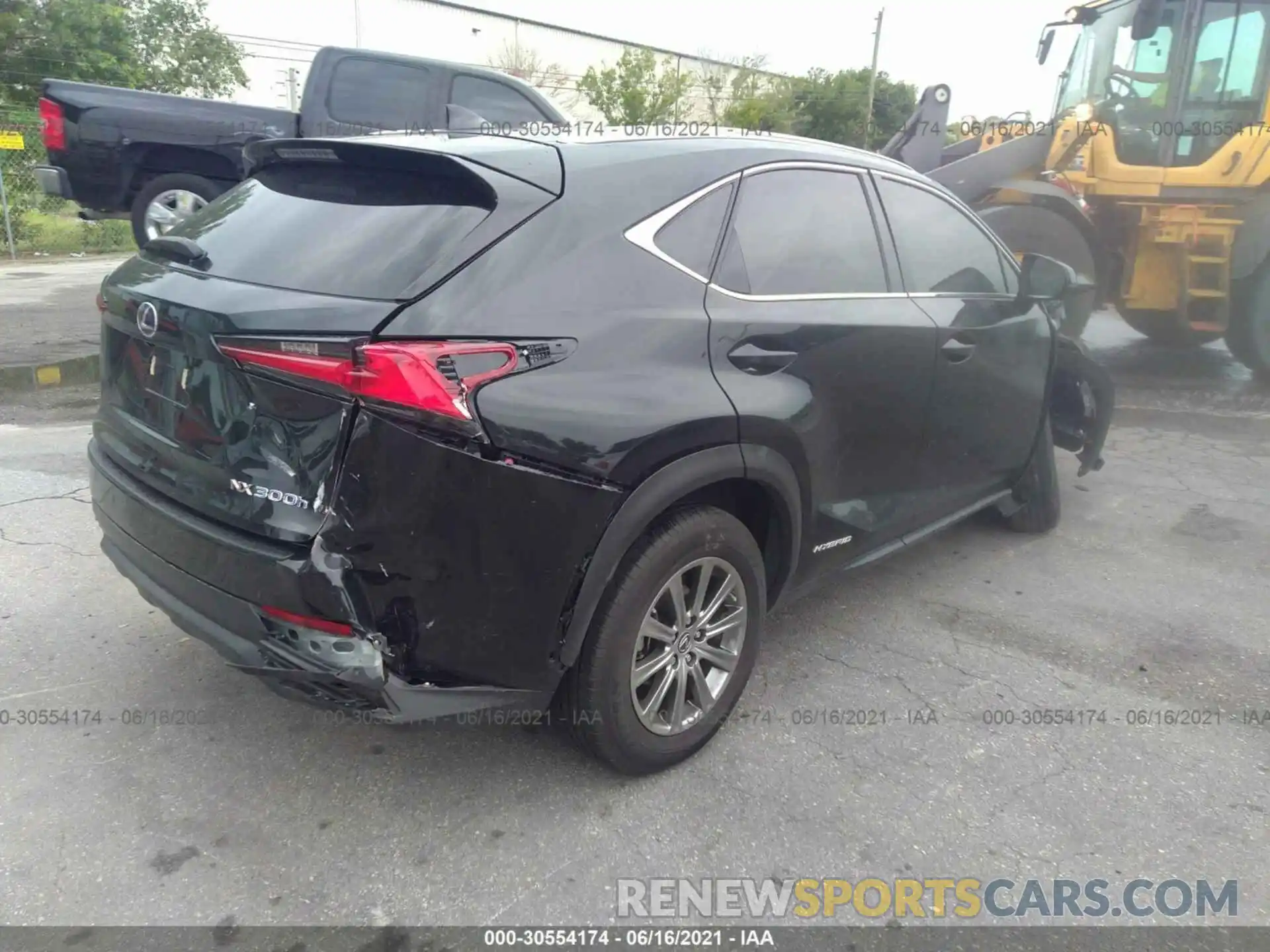 4 Фотография поврежденного автомобиля JTJDJRDZXL2132507 LEXUS NX 2020