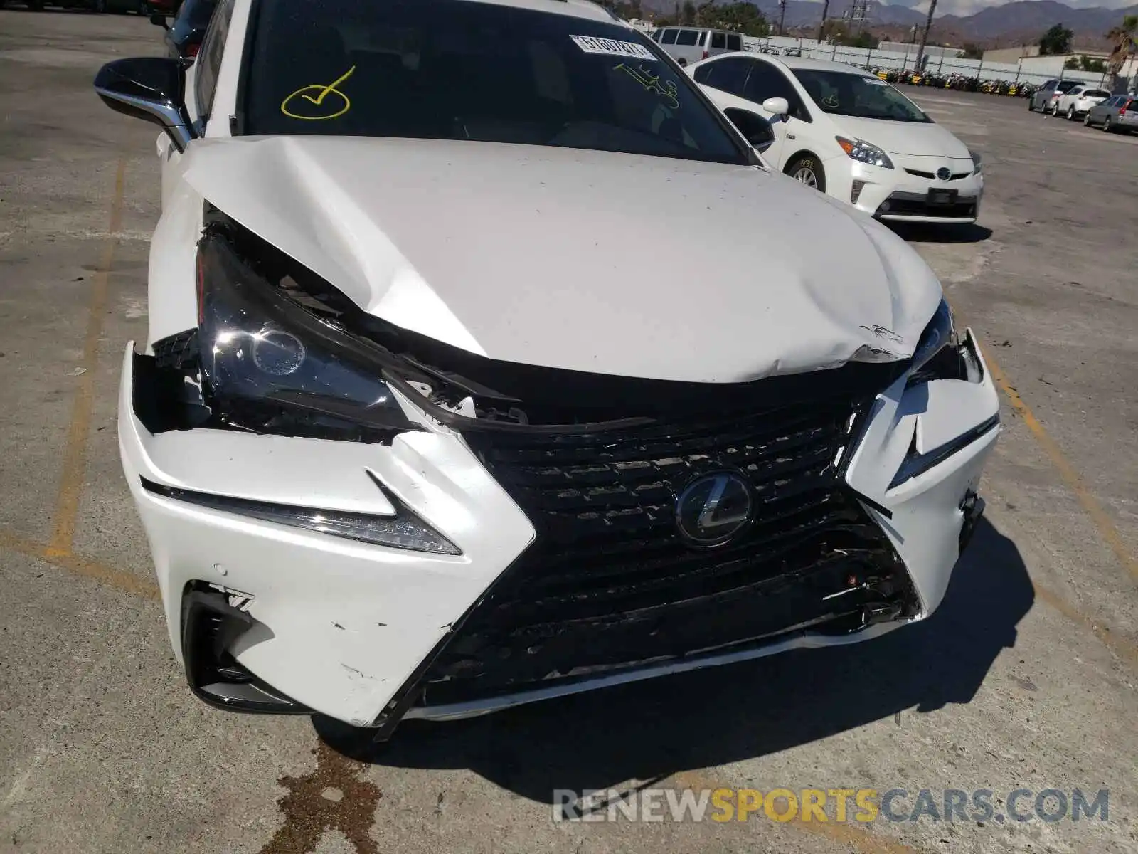 9 Фотография поврежденного автомобиля JTJGARBZ2L2170684 LEXUS NX 2020