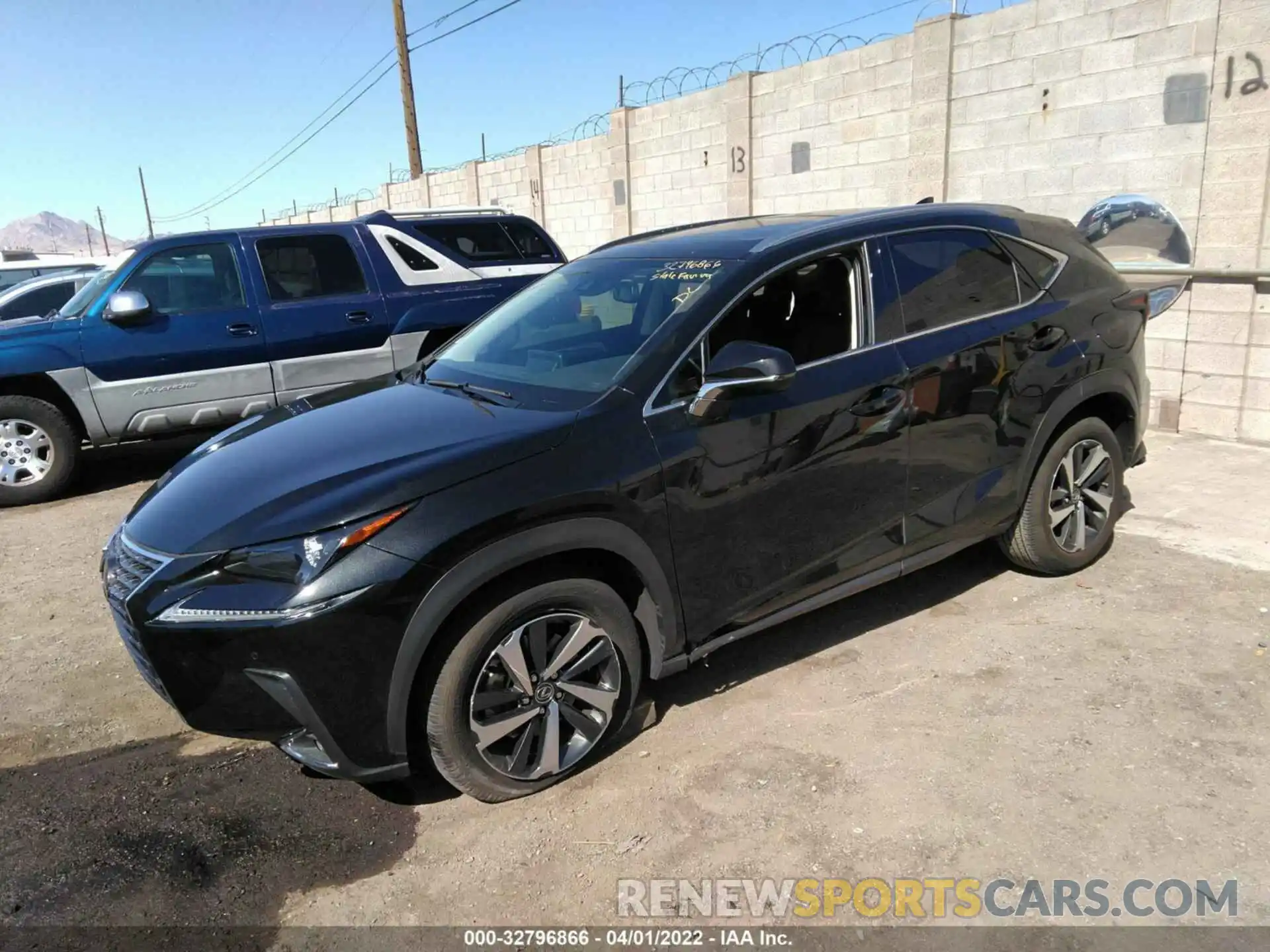 2 Фотография поврежденного автомобиля JTJGARBZ3L2177675 LEXUS NX 2020