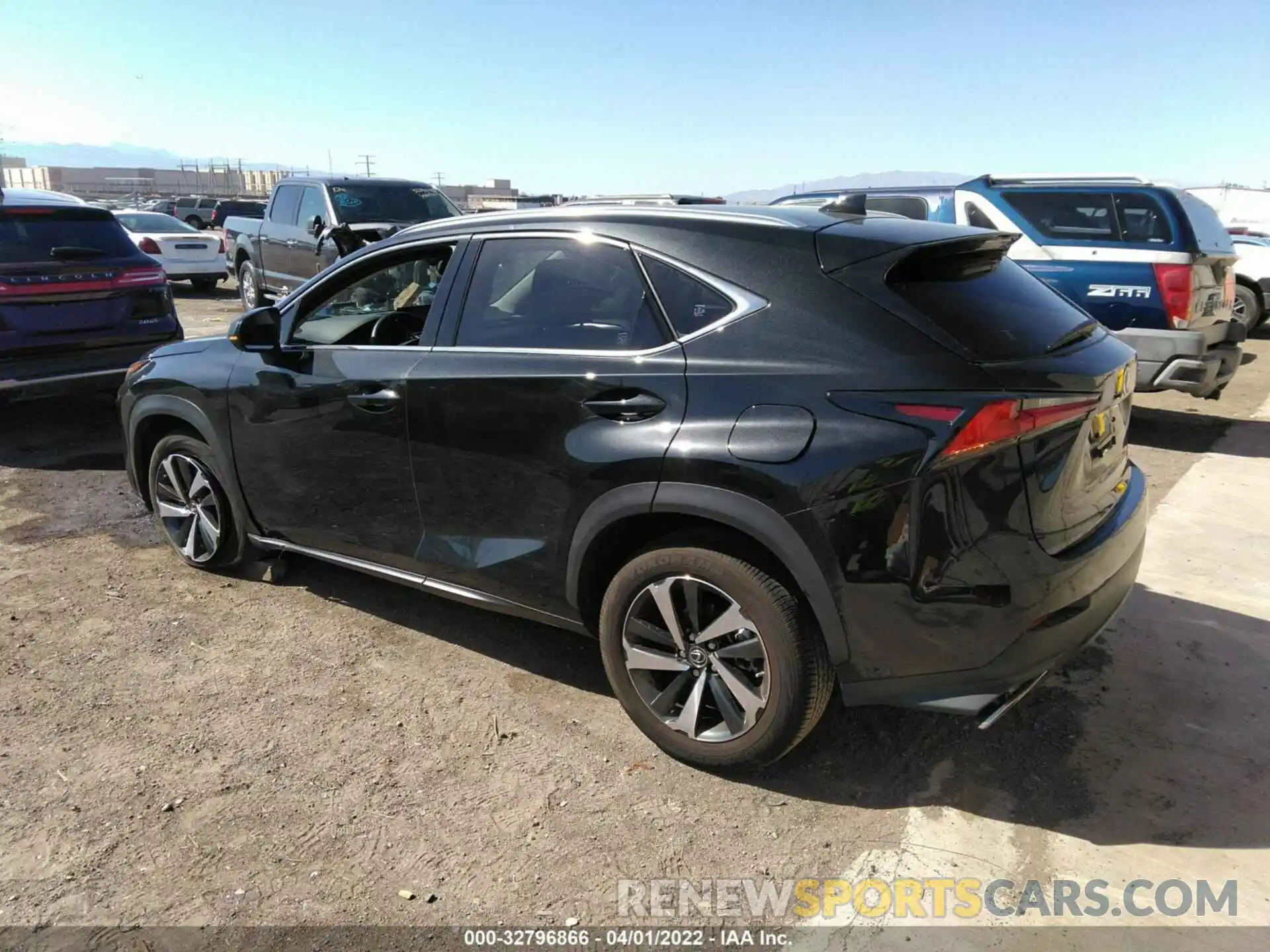 3 Фотография поврежденного автомобиля JTJGARBZ3L2177675 LEXUS NX 2020