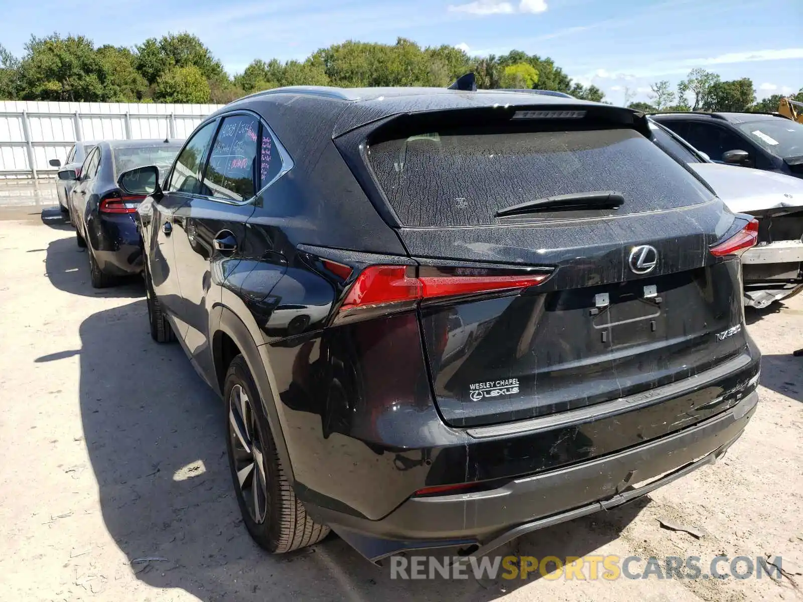 3 Фотография поврежденного автомобиля JTJGARBZ5L5014072 LEXUS NX 2020