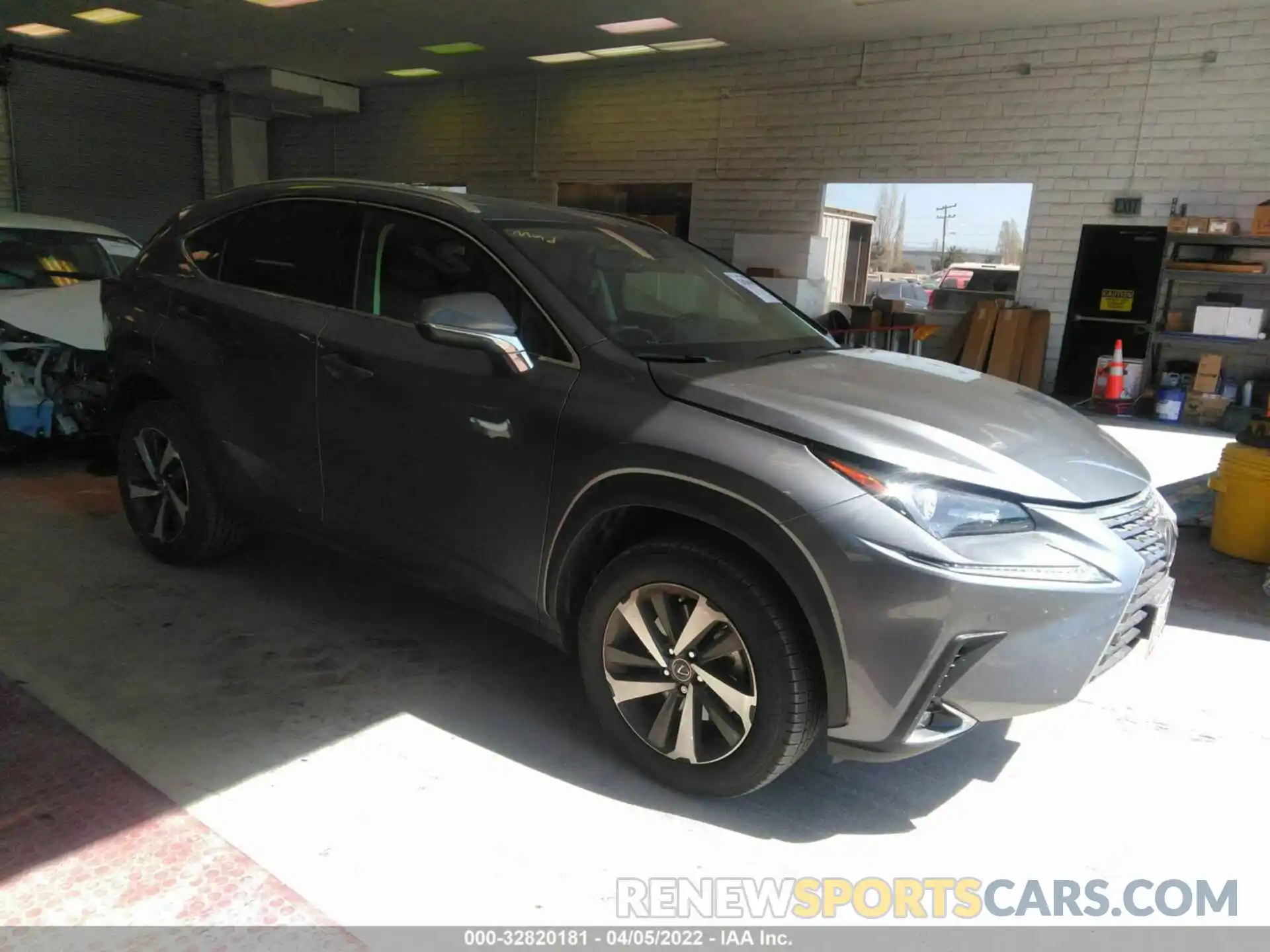 1 Photograph of a damaged car JTJGARBZ7L5015580 LEXUS NX 2020