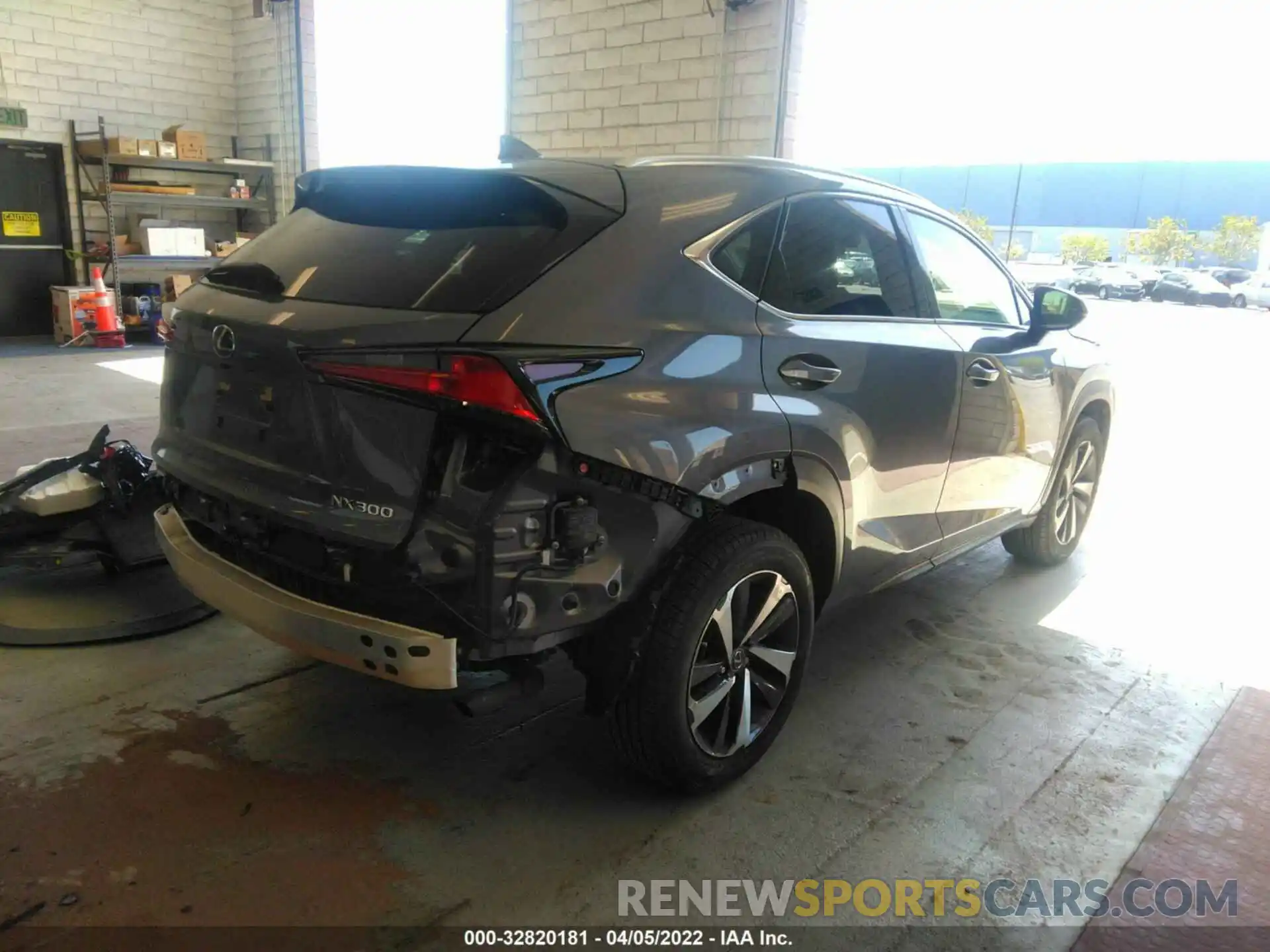 4 Фотография поврежденного автомобиля JTJGARBZ7L5015580 LEXUS NX 2020