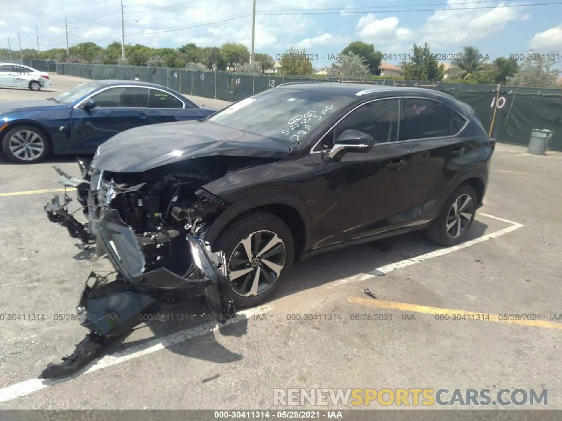 2 Фотография поврежденного автомобиля JTJGARBZ8L2162931 LEXUS NX 2020