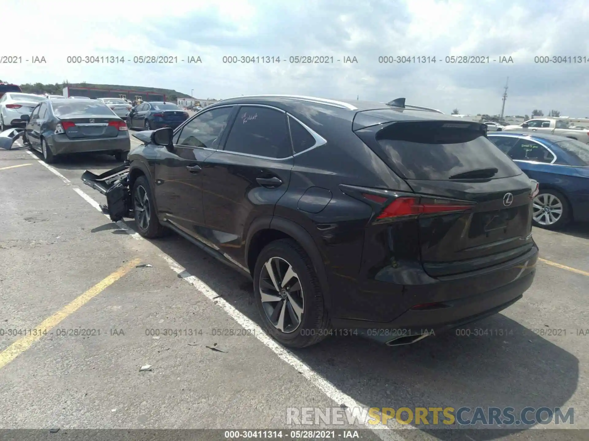 3 Фотография поврежденного автомобиля JTJGARBZ8L2162931 LEXUS NX 2020