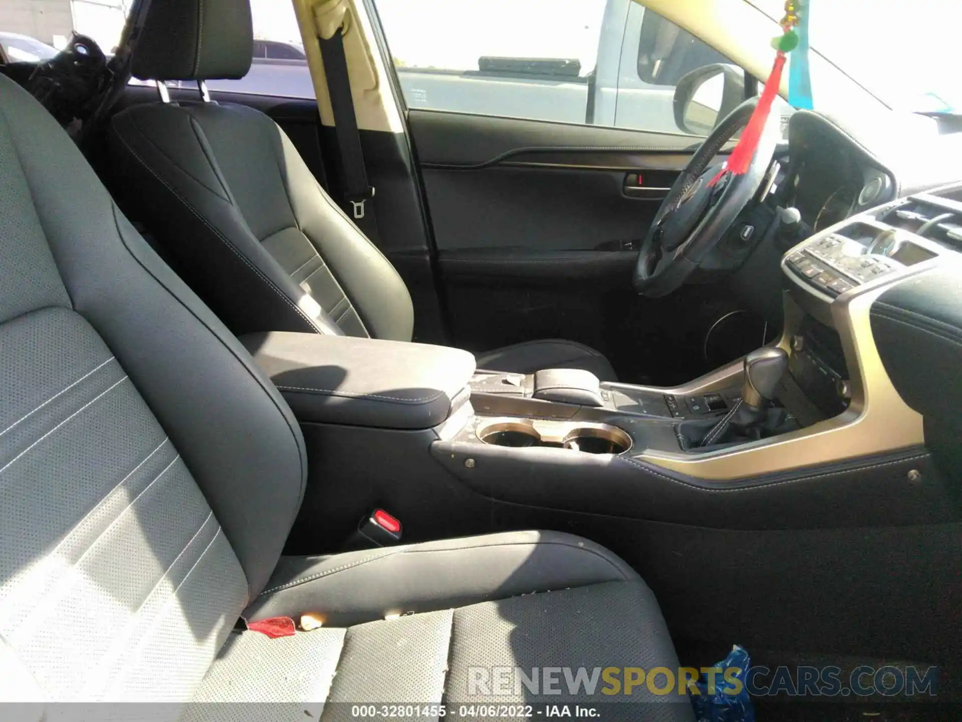 5 Photograph of a damaged car JTJGARBZ8L2166011 LEXUS NX 2020