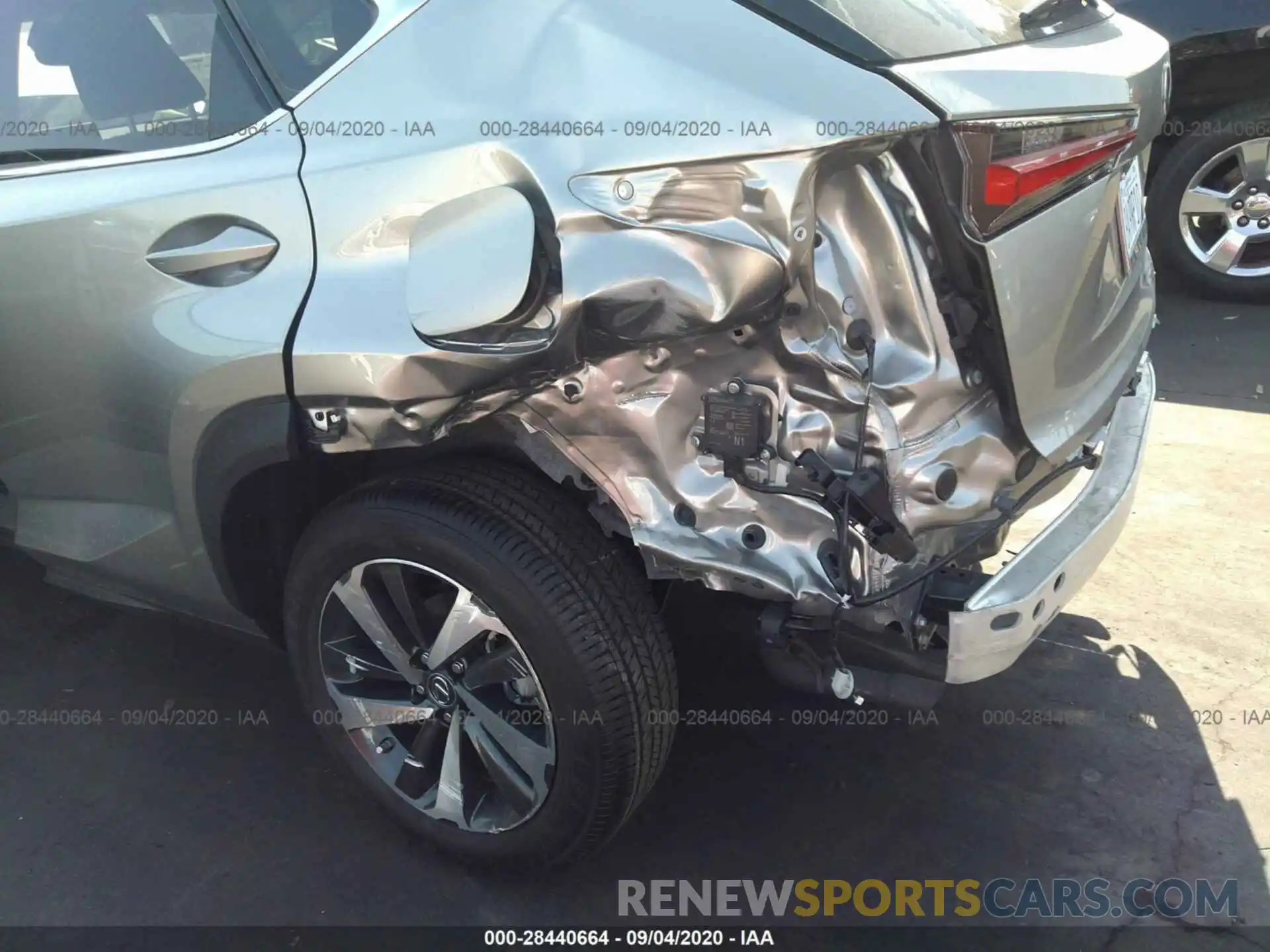 6 Фотография поврежденного автомобиля JTJGARBZXL5018053 LEXUS NX 2020