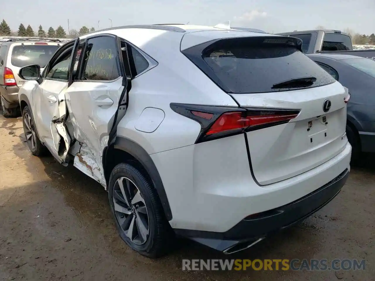 3 Фотография поврежденного автомобиля JTJGARDZ0L5004899 LEXUS NX 2020