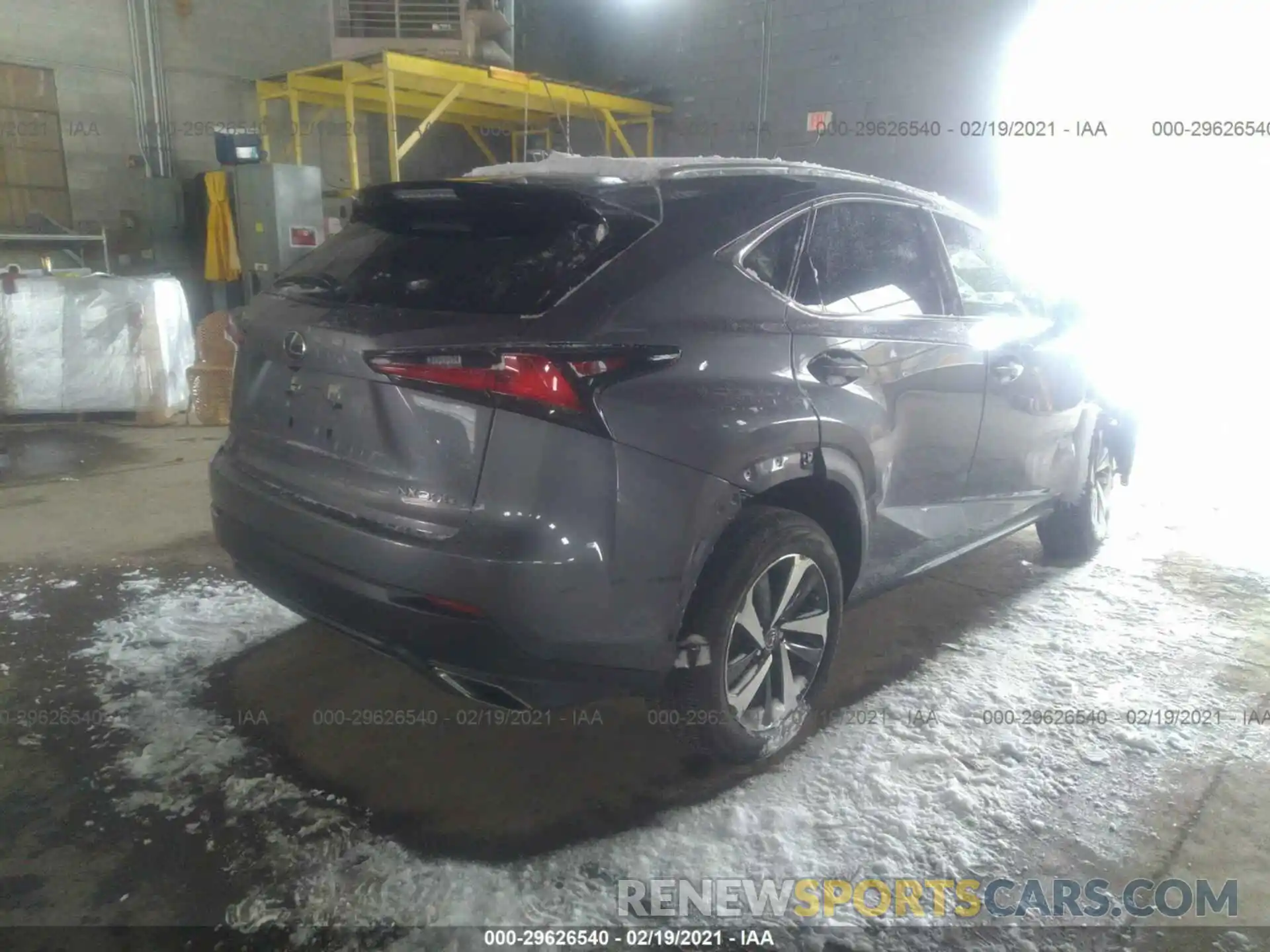 4 Фотография поврежденного автомобиля JTJGARDZ1L5005592 LEXUS NX 2020