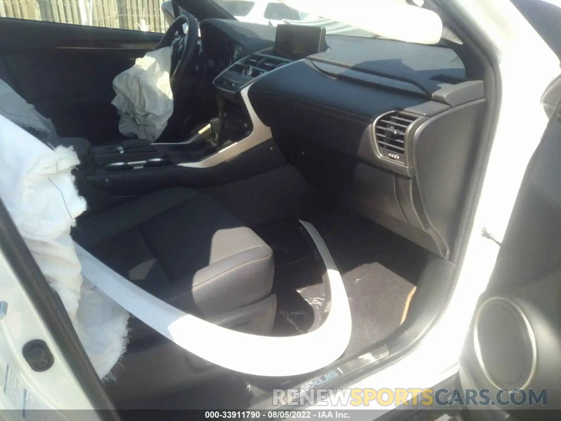 5 Photograph of a damaged car JTJGARDZ3L2229755 LEXUS NX 2020