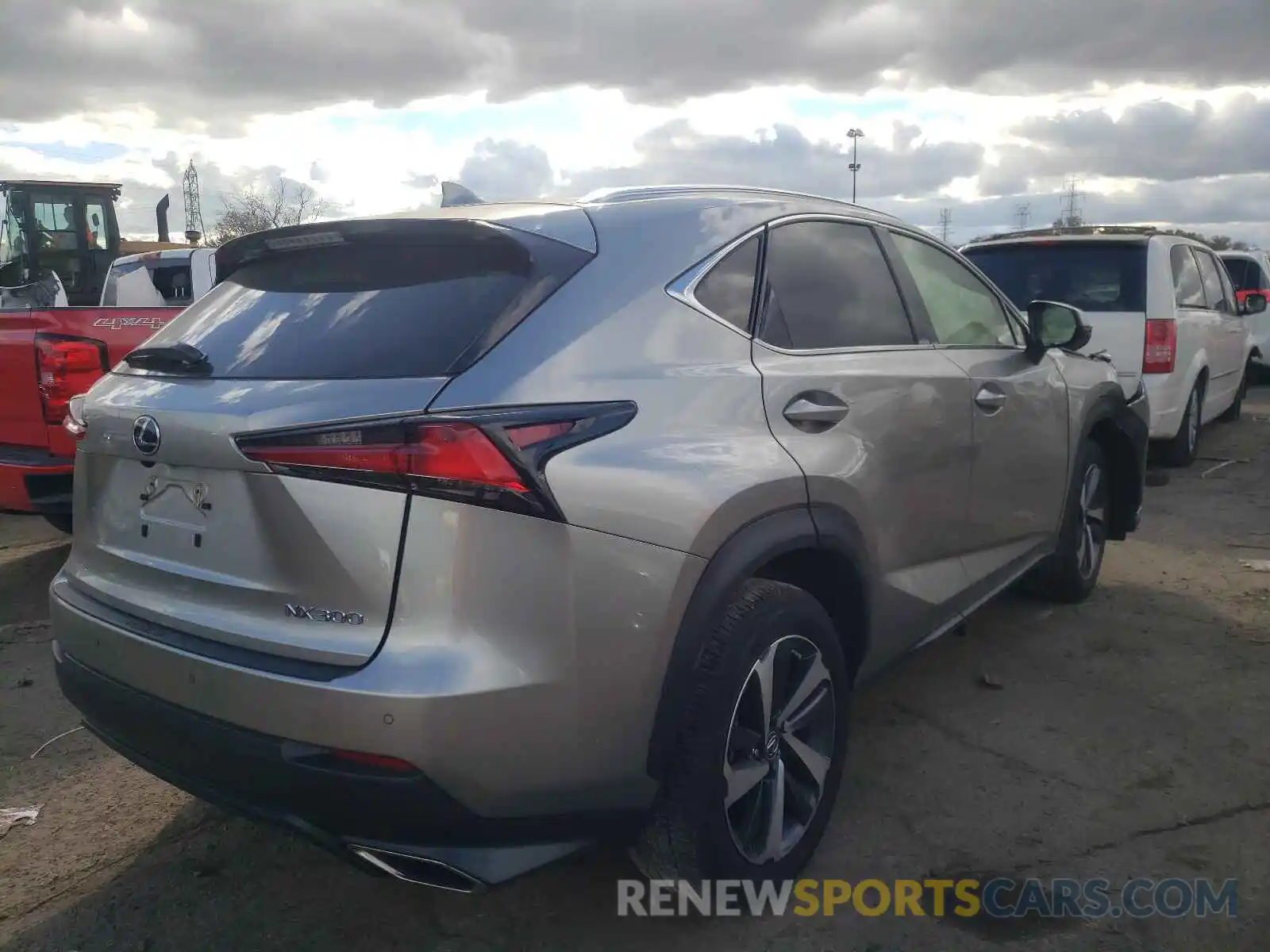 4 Фотография поврежденного автомобиля JTJGARDZ5L2220264 LEXUS NX 2020