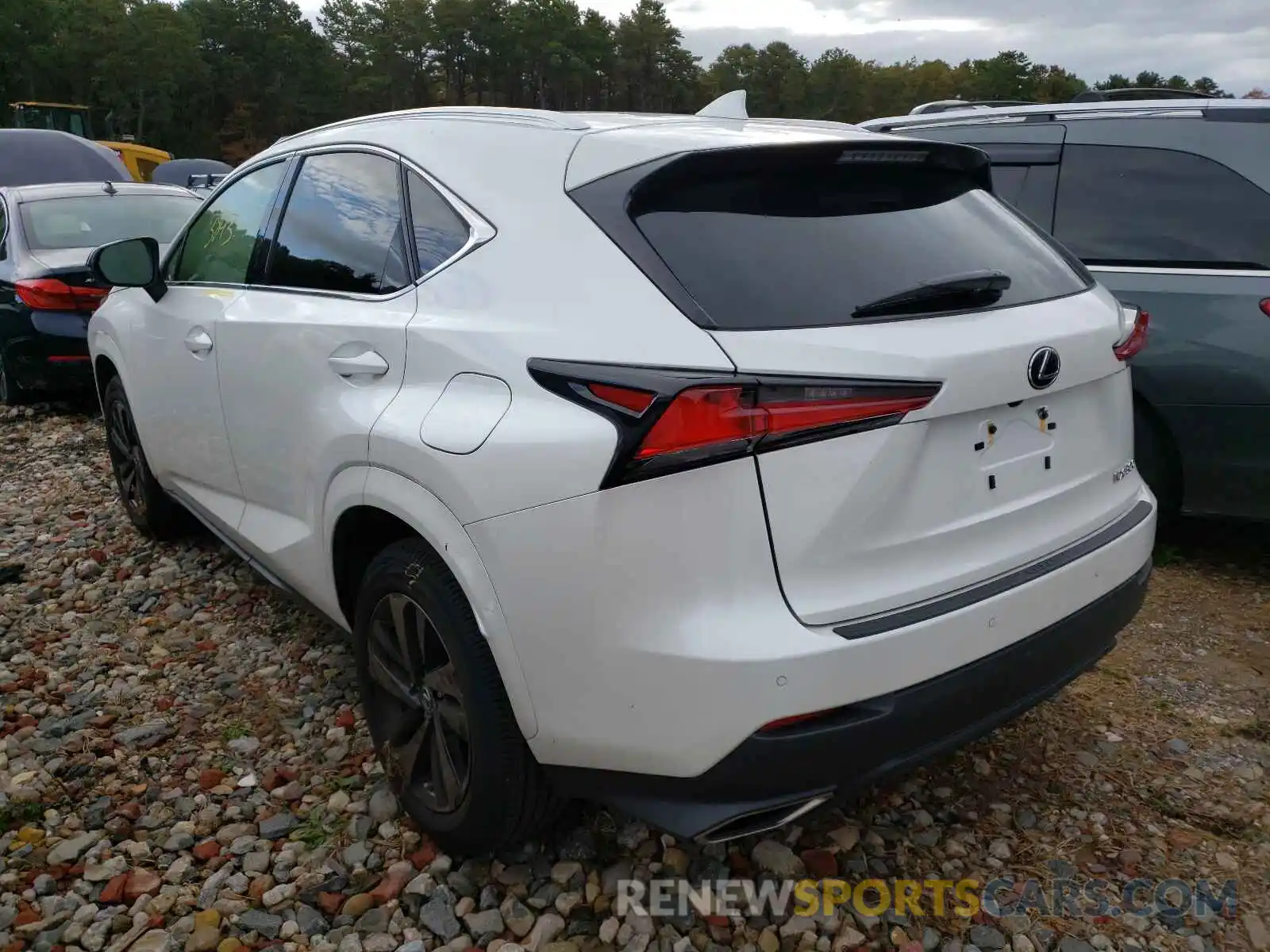 3 Фотография поврежденного автомобиля JTJGARDZ9L2228920 LEXUS NX 2020