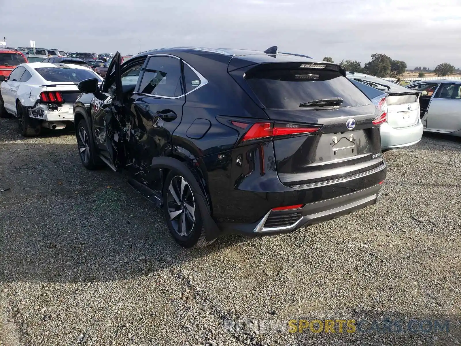 3 Photograph of a damaged car JTJGJRDZ2L2132868 LEXUS NX 2020