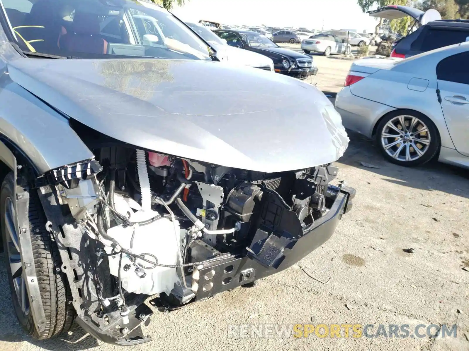 9 Photograph of a damaged car JTJGJRDZ2L2143983 LEXUS NX 2020