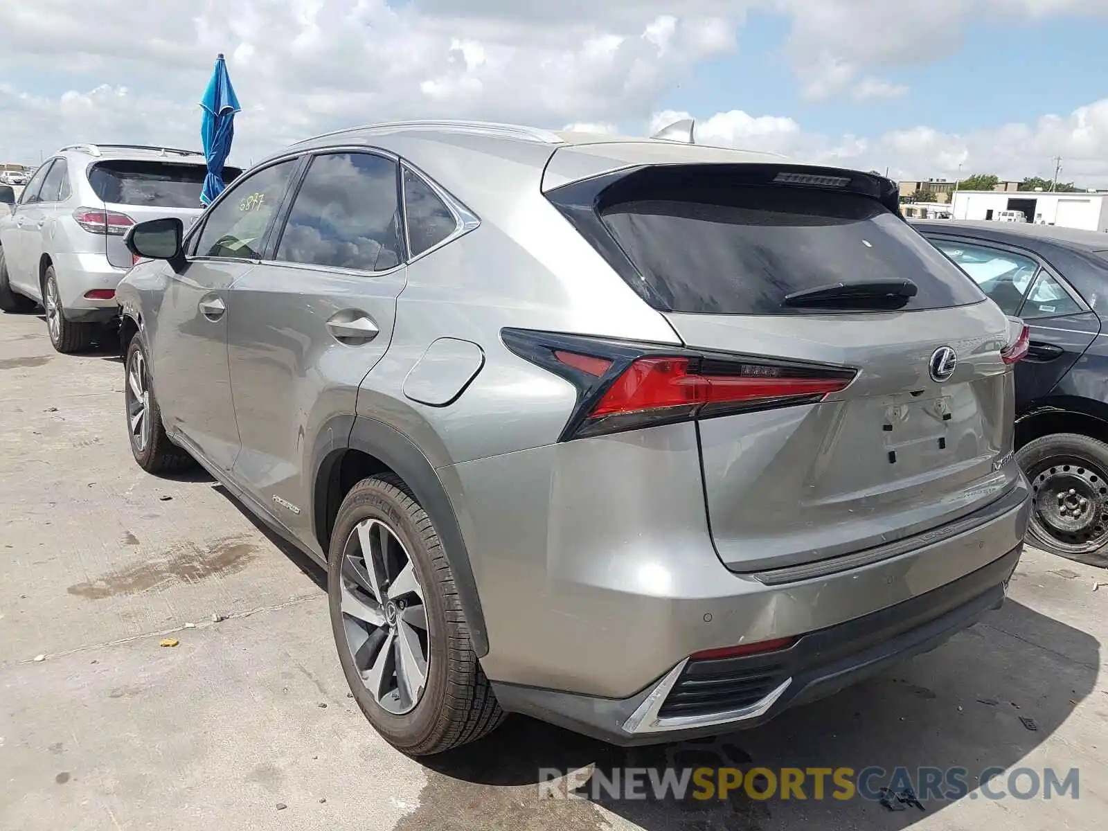 3 Фотография поврежденного автомобиля JTJGJRDZ3L2131437 LEXUS NX 2020