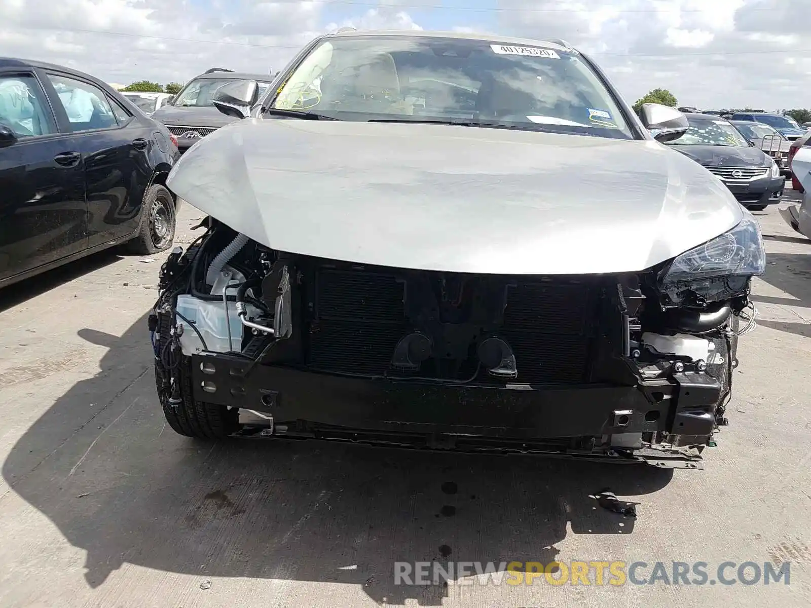 9 Фотография поврежденного автомобиля JTJGJRDZ3L2131437 LEXUS NX 2020
