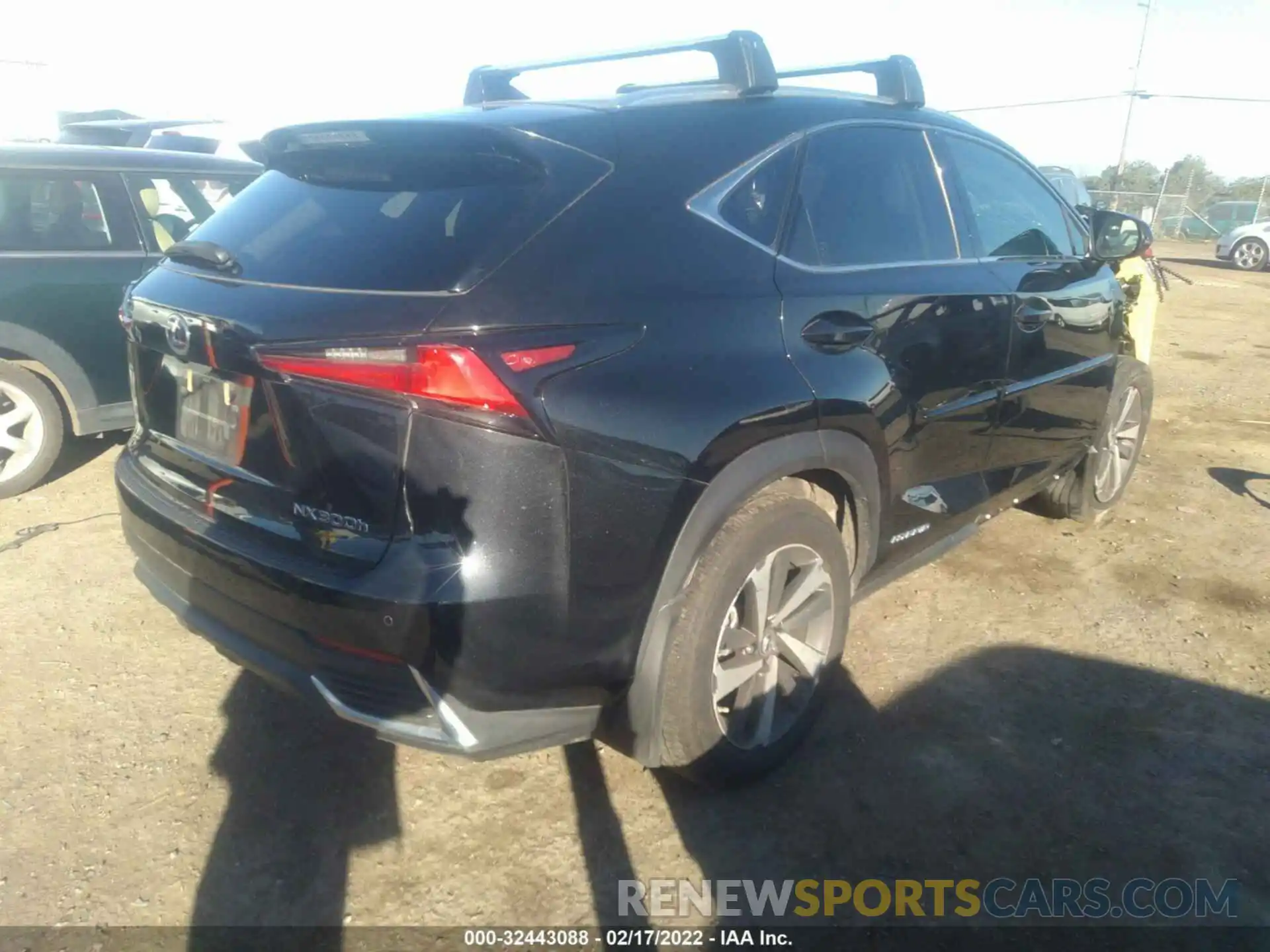 4 Фотография поврежденного автомобиля JTJGJRDZ3L2143877 LEXUS NX 2020